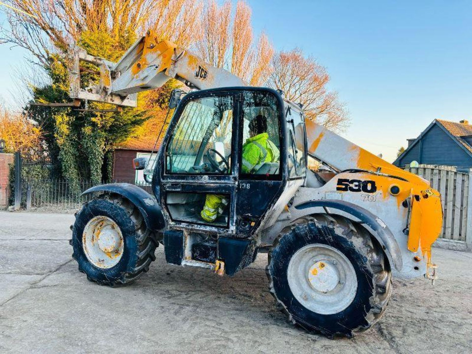 JCB 530-70 4WD TELEHANDLER C/W PALLET TINES. - Image 15 of 17