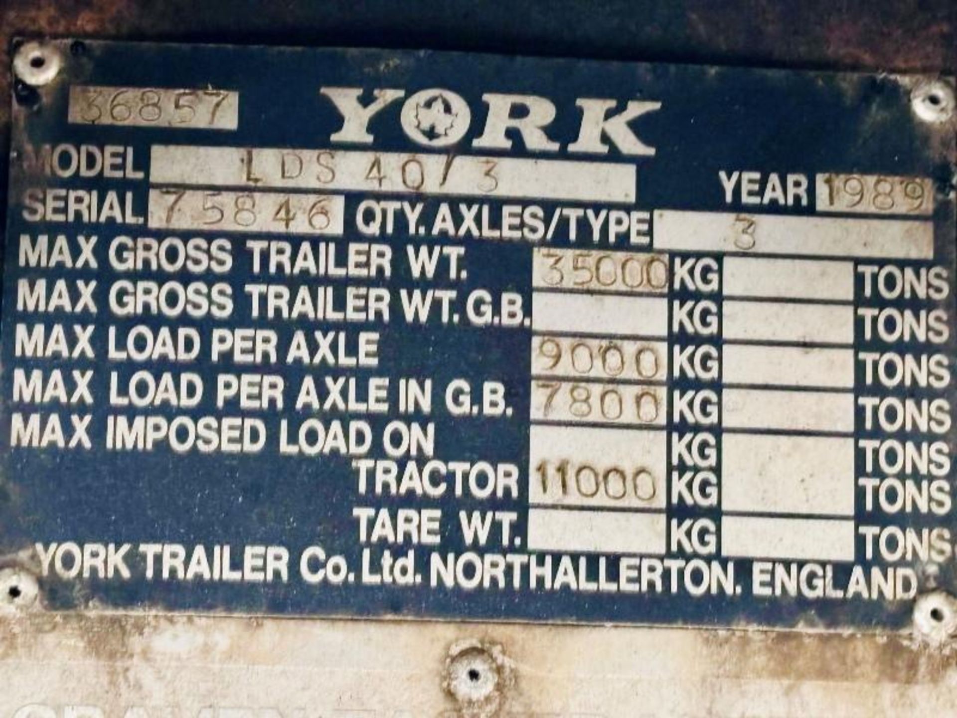 YORK LDS40/3 TRI-AXLE LOW LOADER TRAILER C/W SAF AXLES  - Image 6 of 17