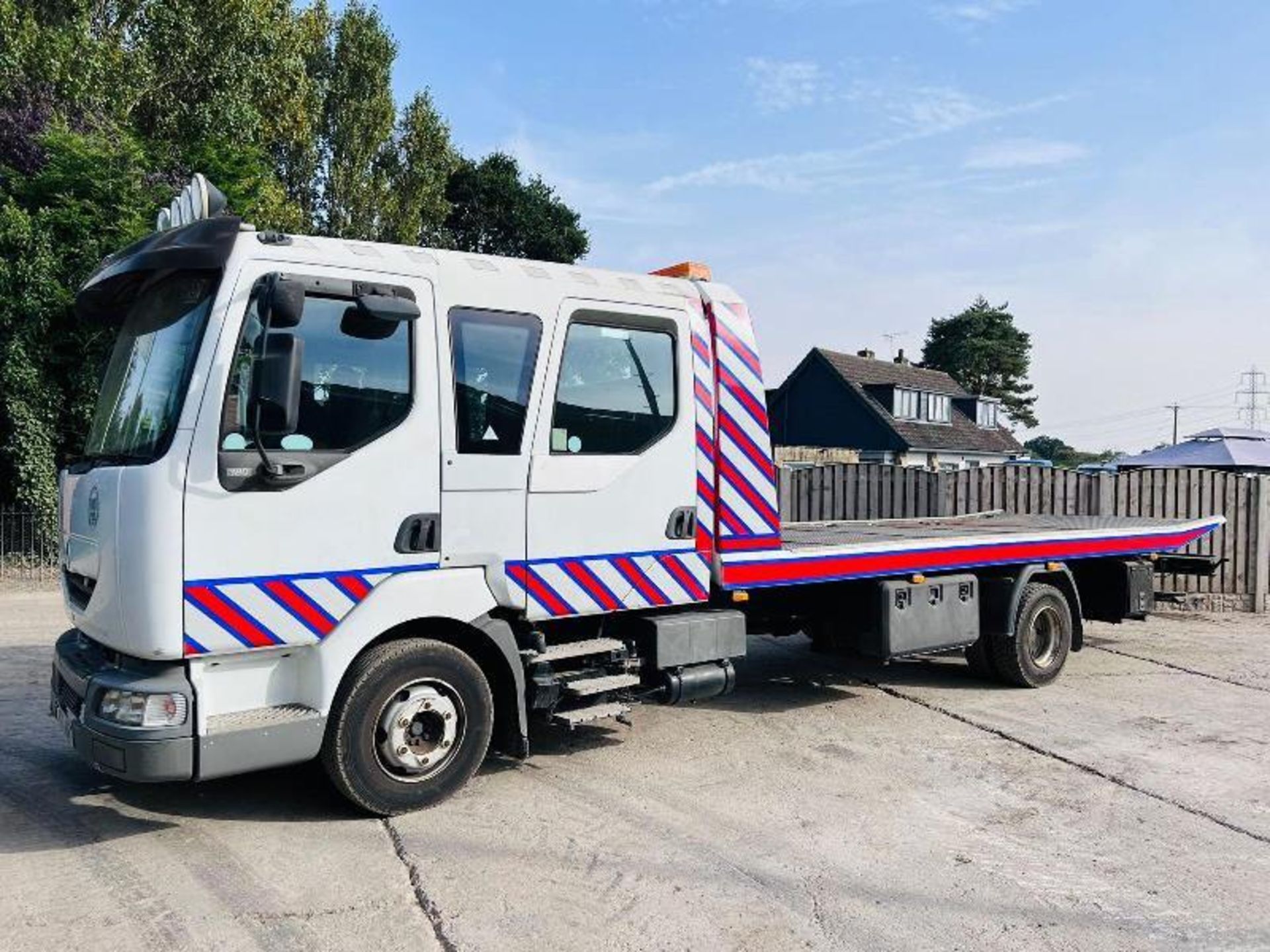 RENAULT 40ACA5 RECOVERY TRUCK C/W TILT & SLIDE BODY - Bild 2 aus 18