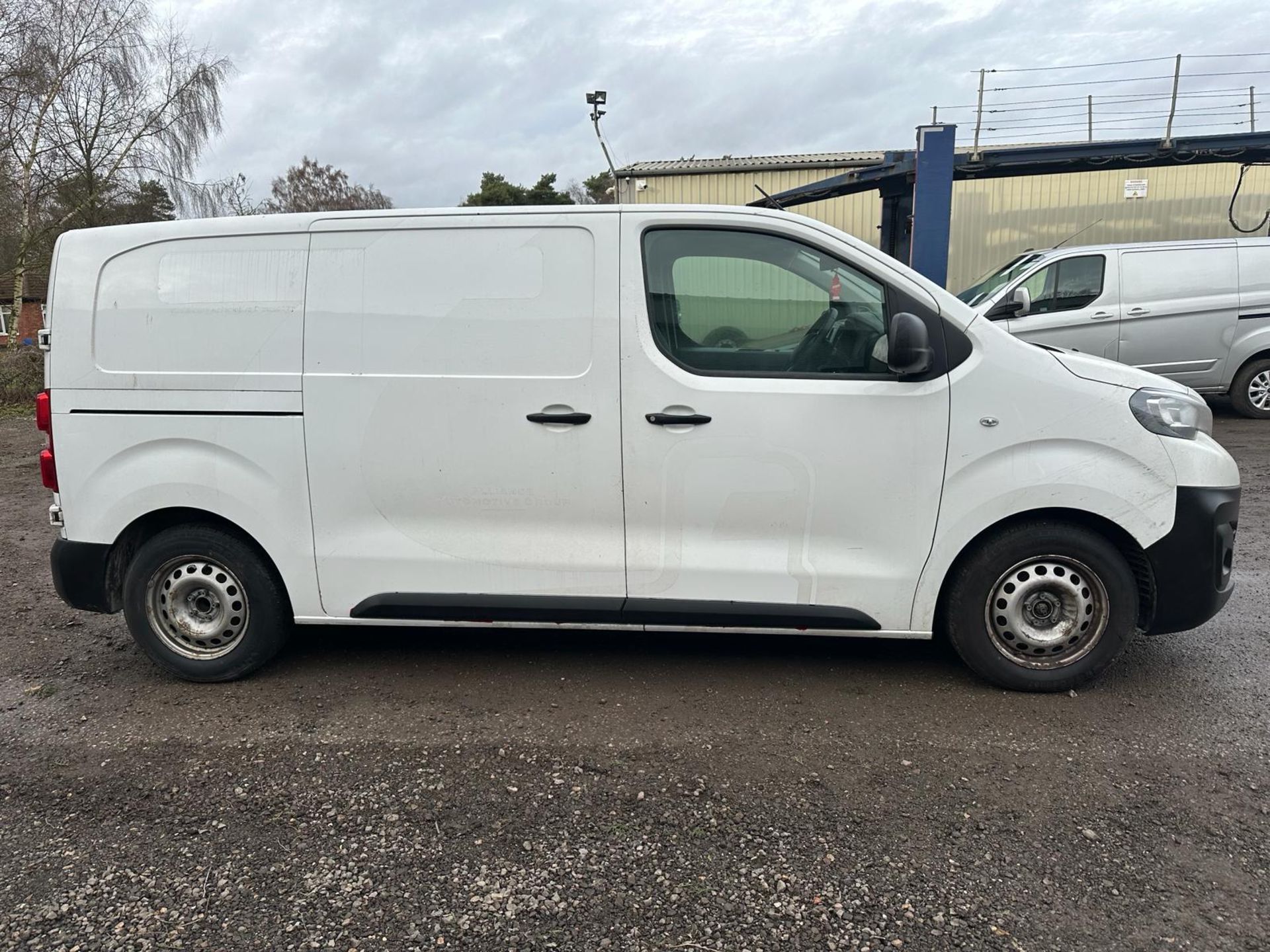 2019 69 PEUGEOT EXPERT PANEL VAN - 140K MILES - AIR CON - PLY LINED - Image 7 of 10