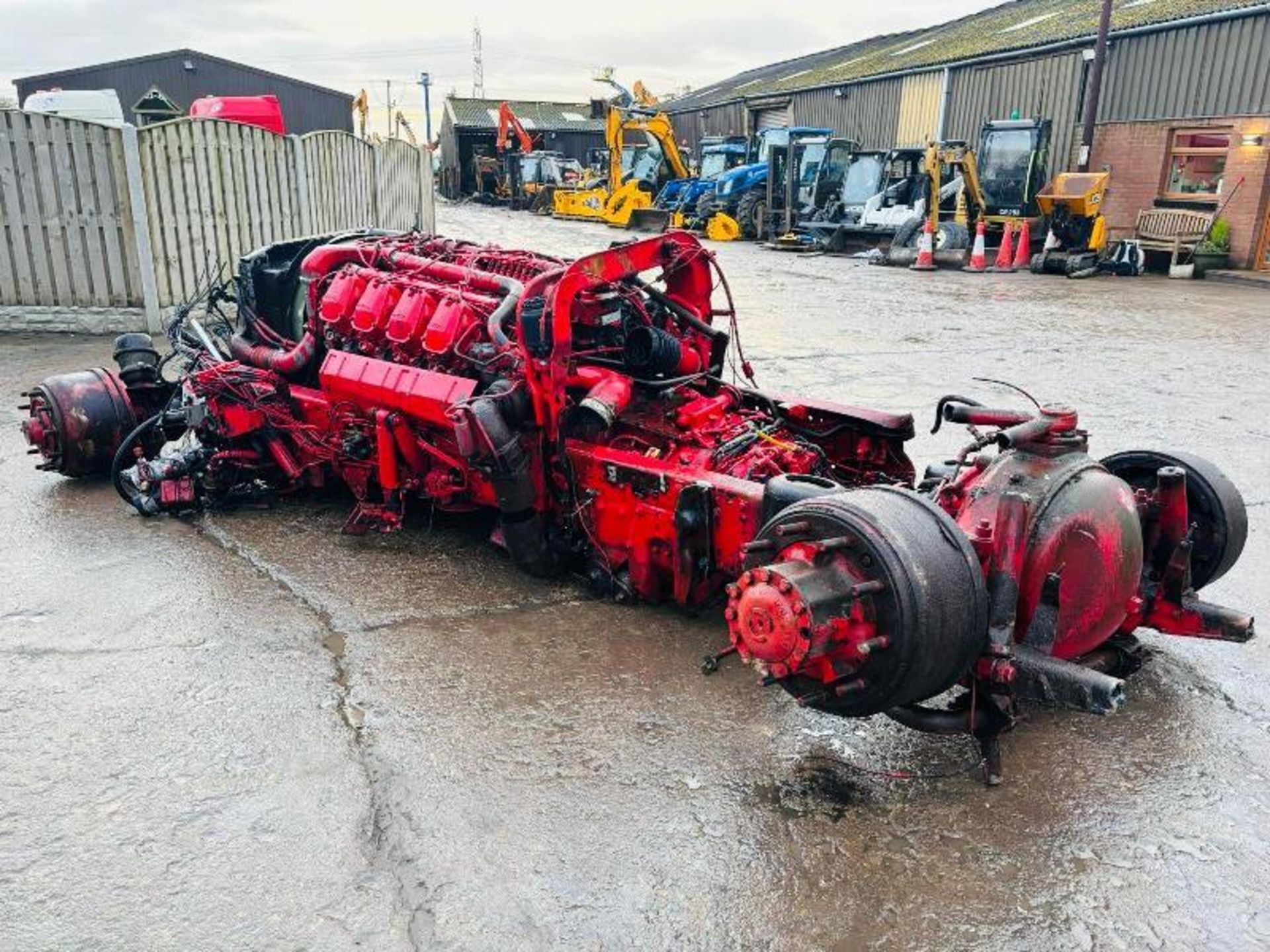 IVECO V8 TURBO ENGINE C/W GEAR BOX, PUMP & 10 STUD AXLES - Image 14 of 16