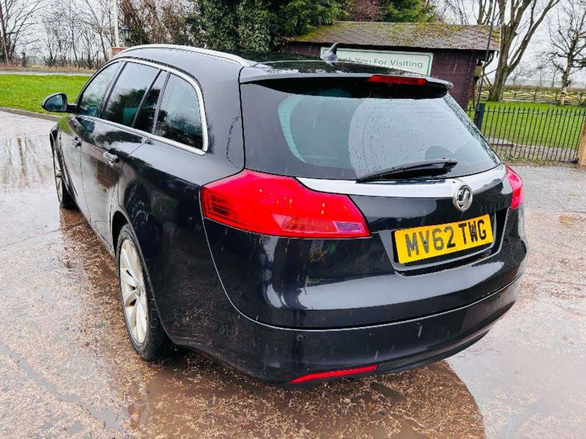 VAUXHALL INSIGNIA 2L DIESEL ESTATE *YEAR 2013* C/W SAT NAV - Bild 4 aus 14