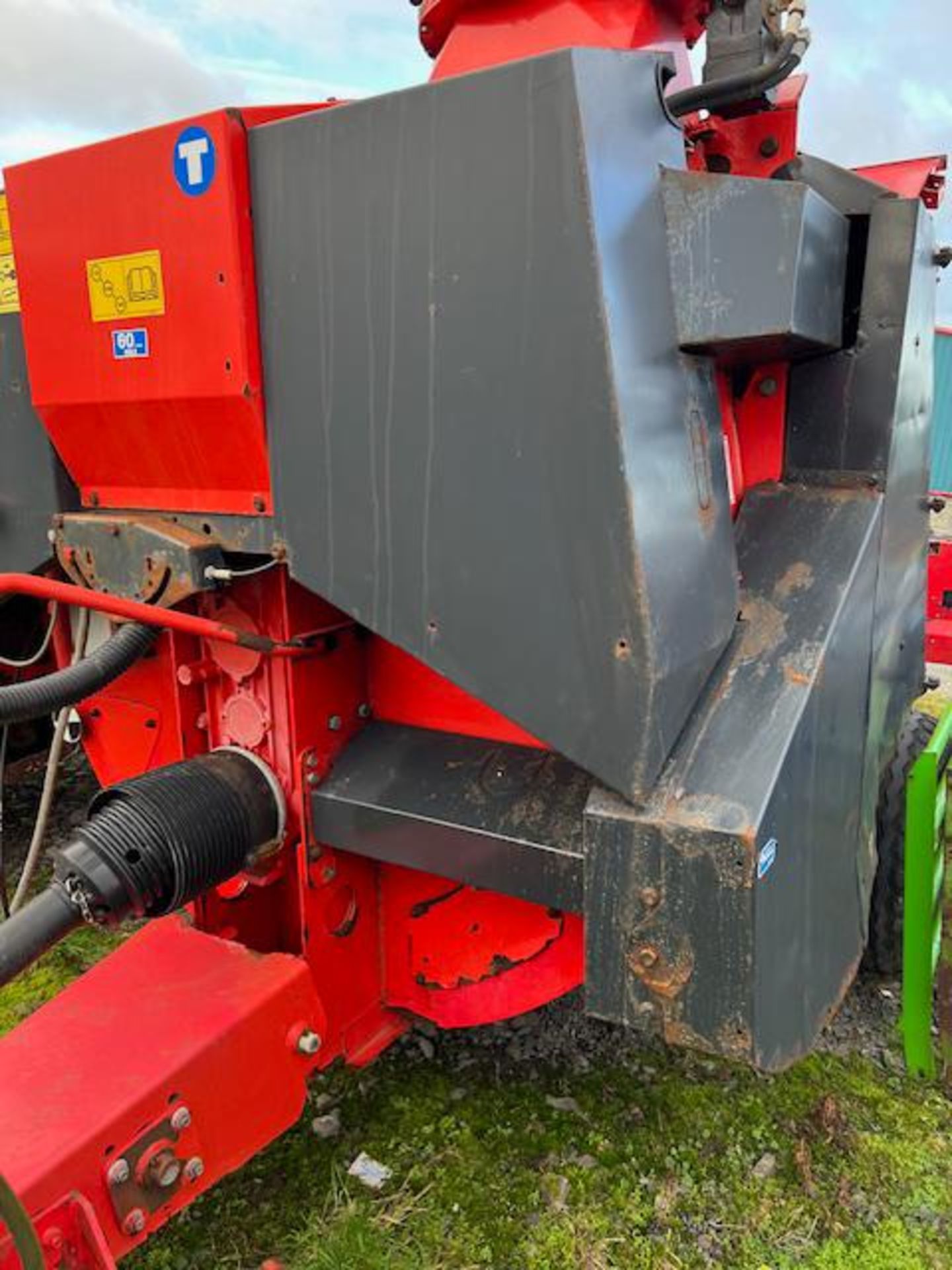 2009 KUHN 3560 STRAW CHOPPER - Image 3 of 6