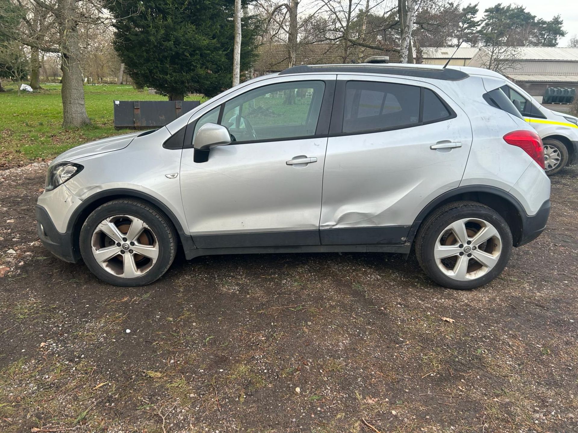 2015 15 VAUXHALL MOKKA  SUV HATCHBACK -52K MILES - NON RUNNER - NO COMPRESSION  - Bild 6 aus 10