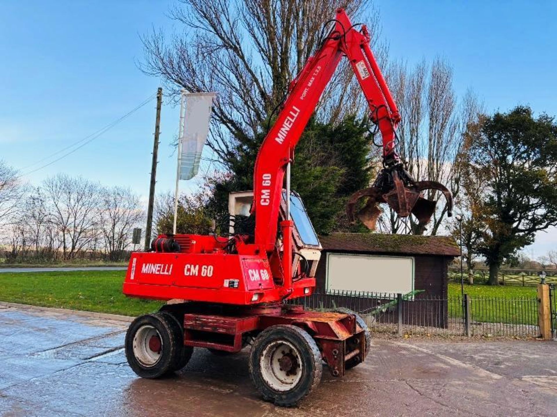 MINELLI CM60 WHEELED EXCAVATOR C/W 5 TINE SCRAP GRAB & TELESCOPIC BOOM - Image 16 of 19