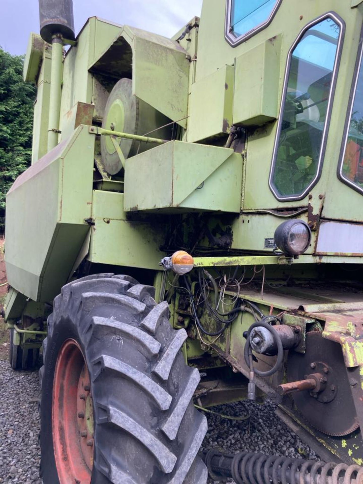 CLAAS DOMINATOR 85 COMBINE HARVESTOR - Bild 3 aus 6