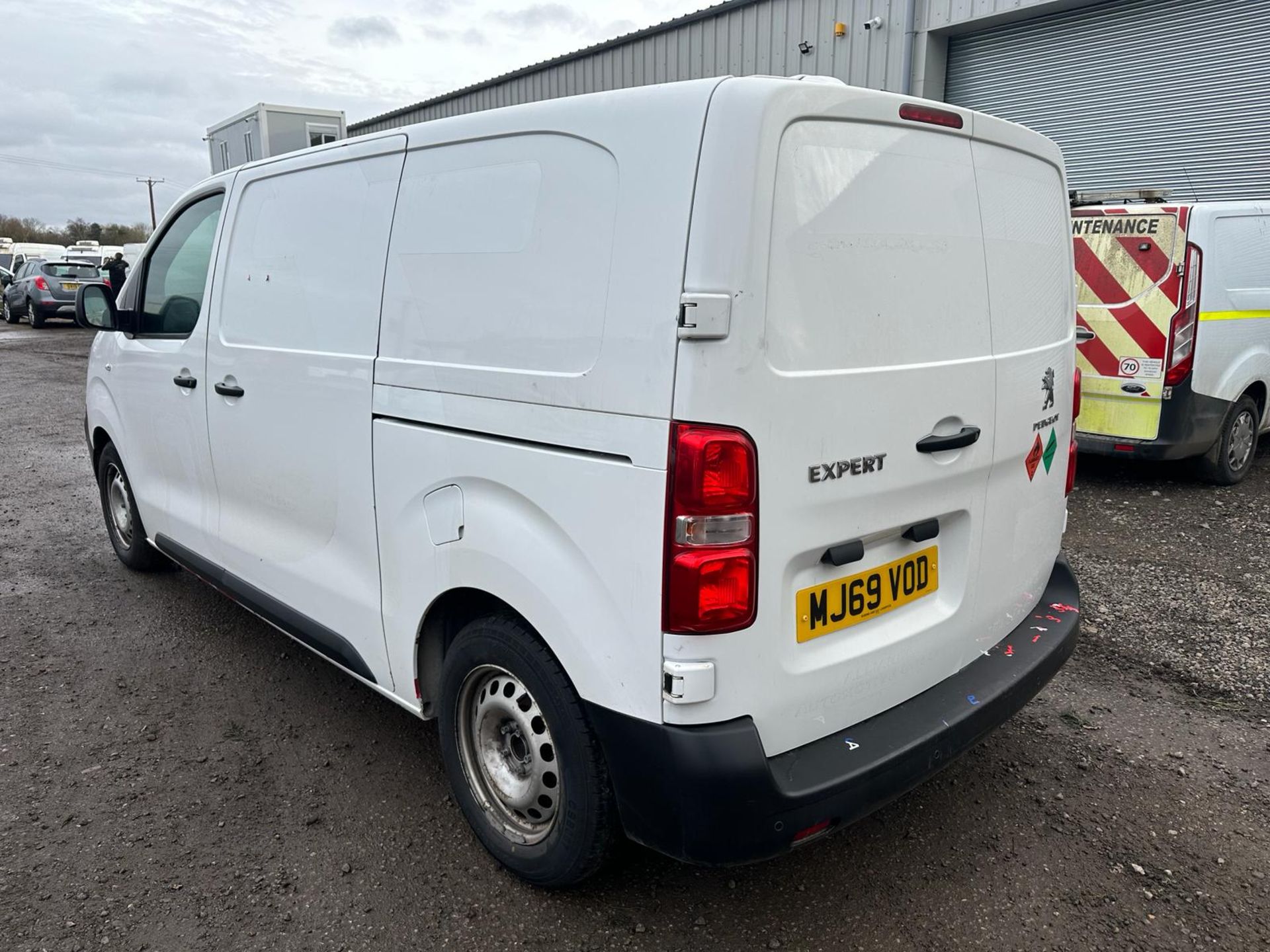 2019 69 PEUGEOT EXPERT PANEL VAN - 140K MILES - AIR CON - PLY LINED - Image 4 of 10