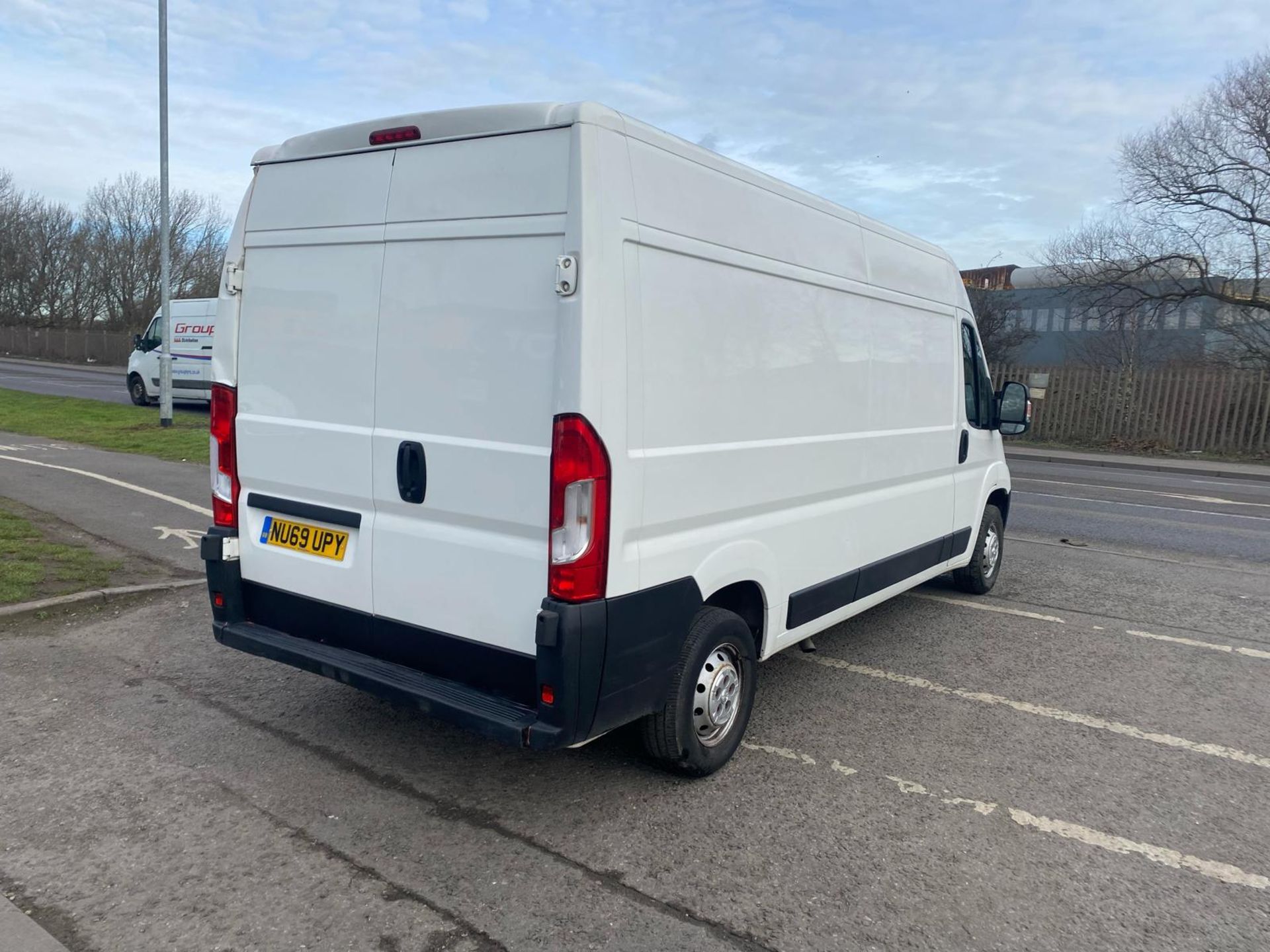 2019 69 PEUGEOT BOXER PANEL VAN - 57K MILES - EURO 6 - PLY LINED - Image 7 of 12