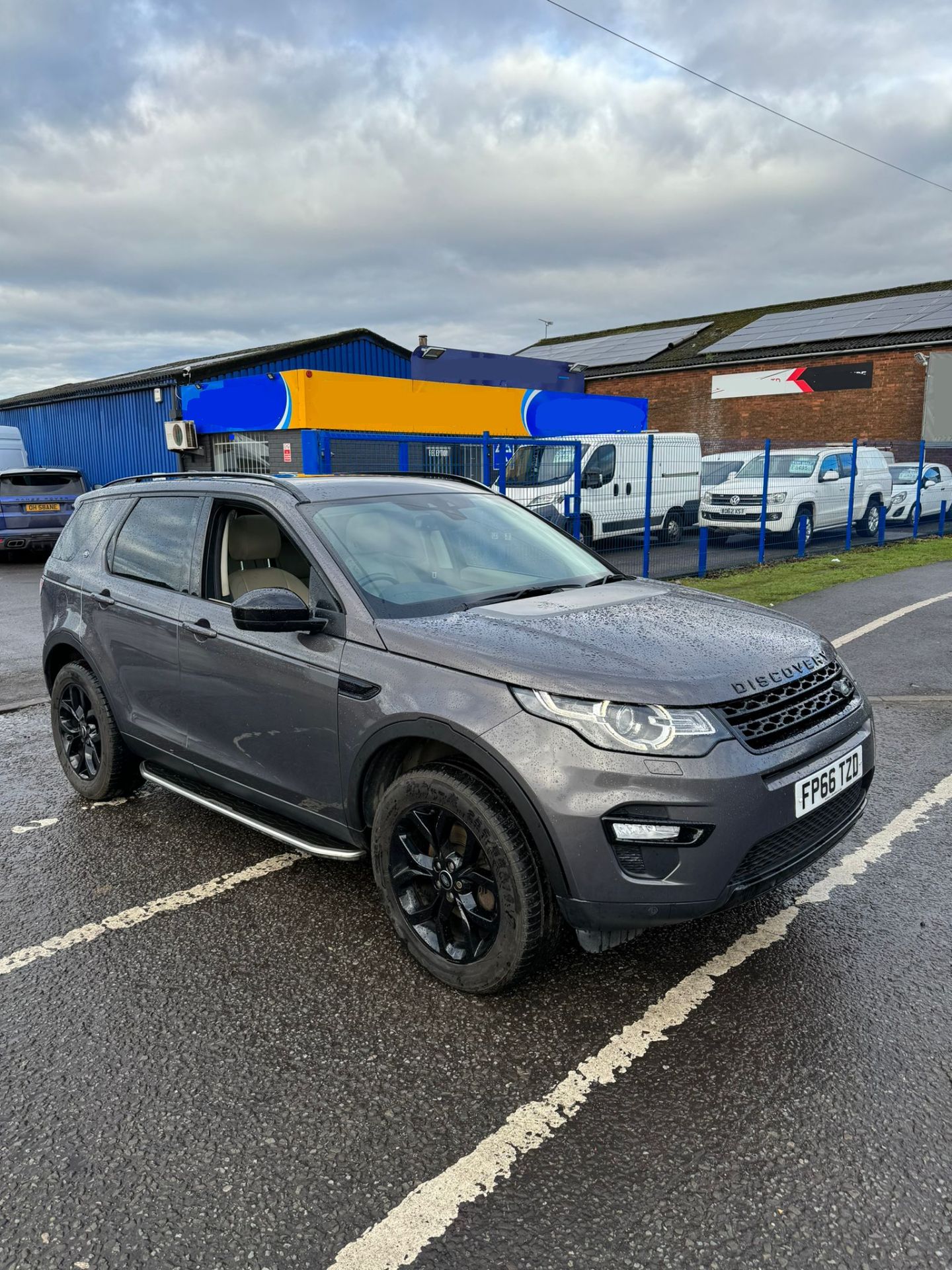 2016 66 LAND ROVER DISCOVERY SPORT HSE SUV ESTATE- 88K WITH LAND ROVER SERVICE HISTORY - PAN ROOF.