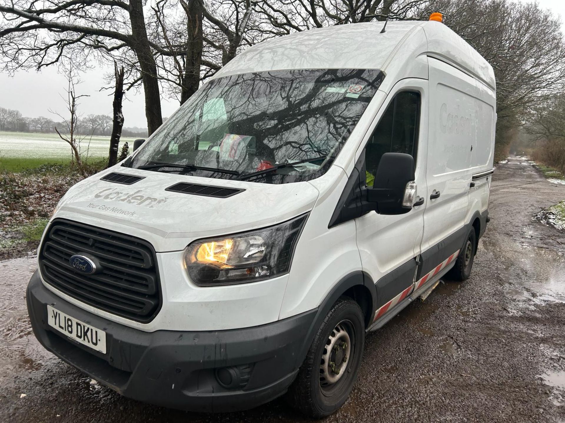 2018 18 FORD TRANSIT 350 PANEL VAN - 97K MILES - L2 H3 FWD - AIR CON - IDEAL CAMPER CONVERSION - Image 6 of 9