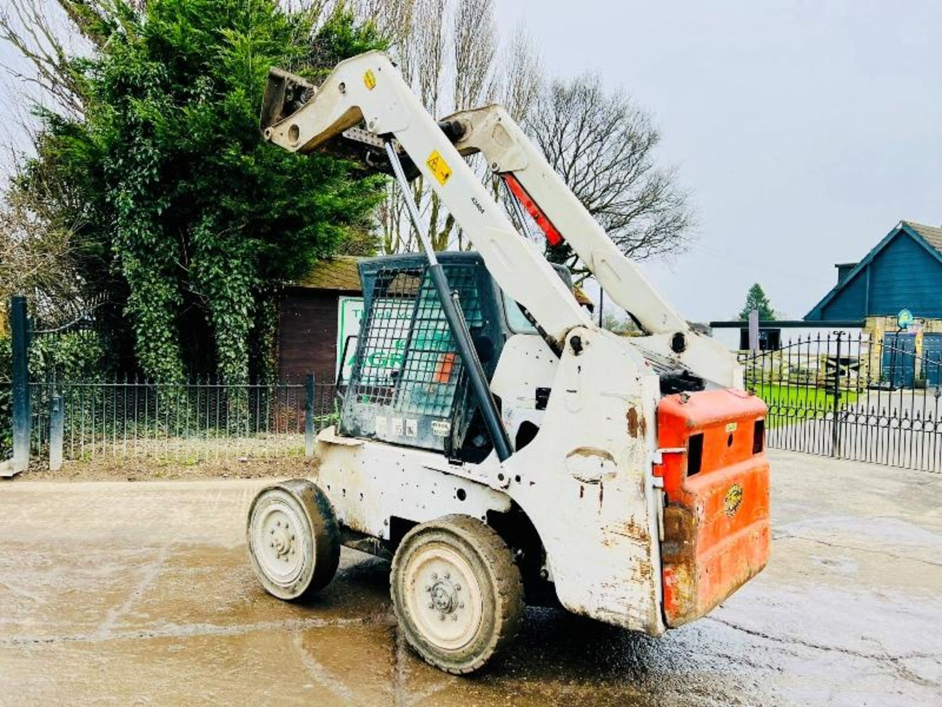 BOBCAT S220 SKIDSTEER *HIGH FLOW* C/W SOLID TYRES - Bild 3 aus 15