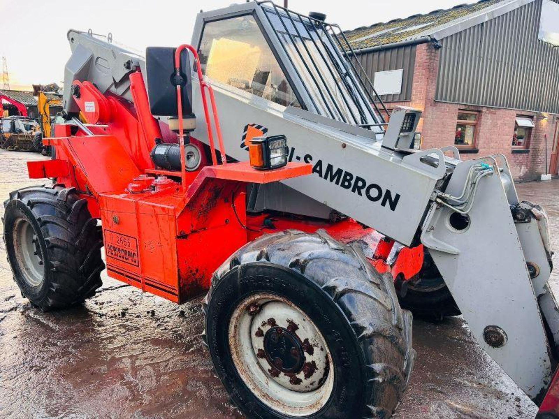 SAMBRON T2665 AGRISCOPIC 4WD TELEHANDLER C/W PALLET TINES - Image 3 of 15