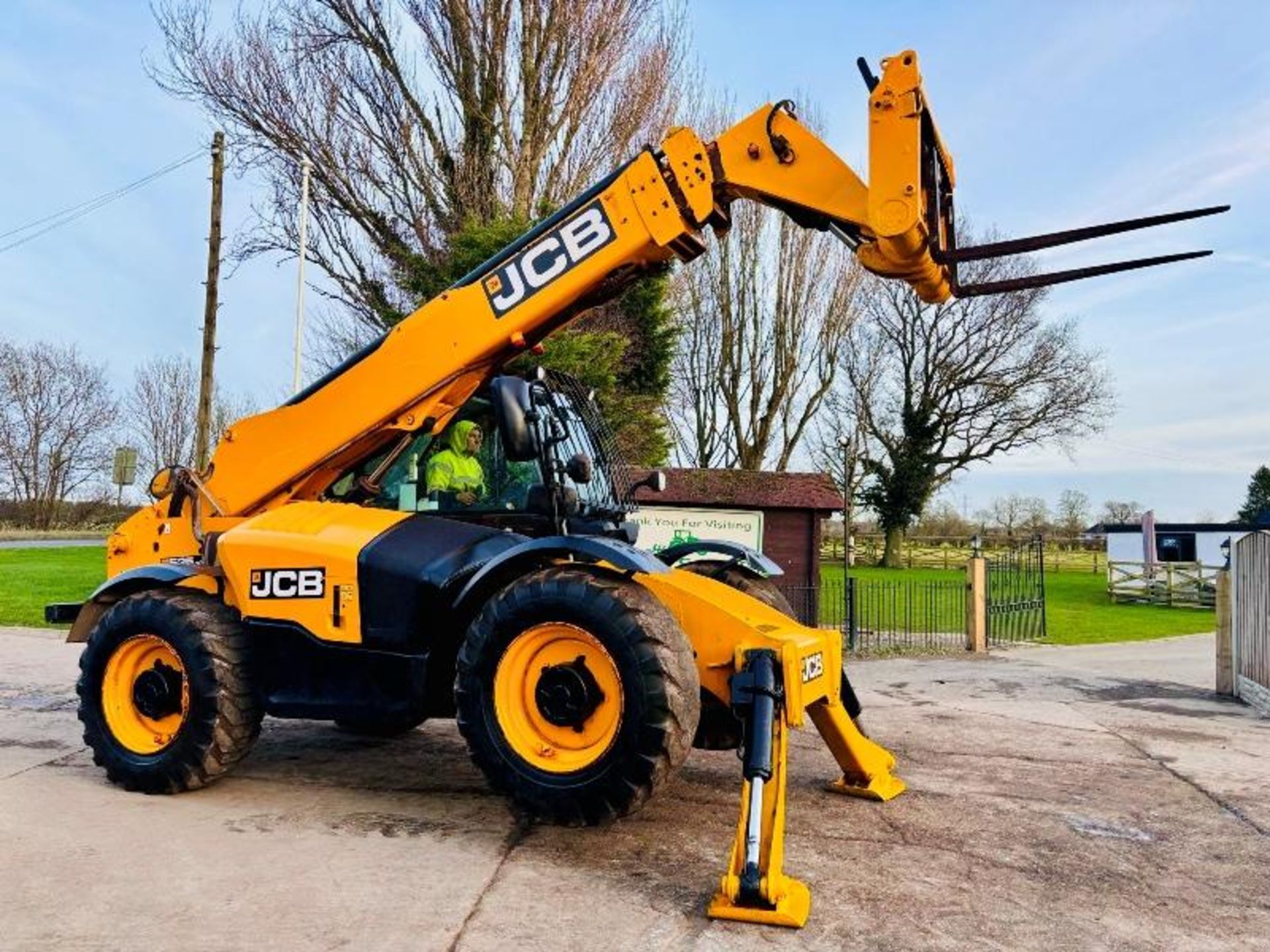 JCB 535-125HI VIZ 4WD TELEHANDLER *YEAR 2018, ONLY 1874 HOURS* C/W PALLET TINES - Bild 11 aus 18