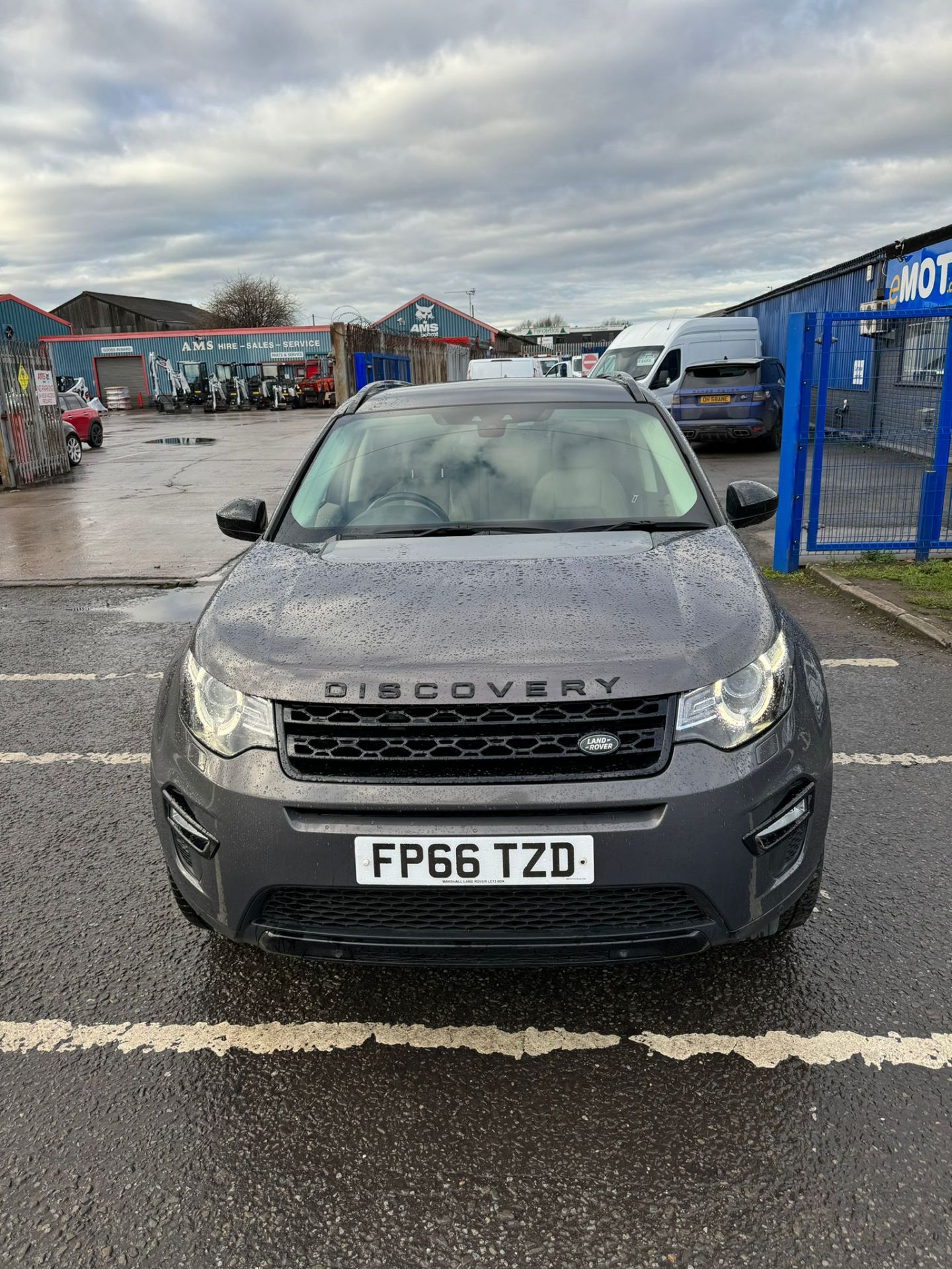 2016 66 LAND ROVER DISCOVERY SPORT HSE SUV ESTATE- 88K WITH LAND ROVER SERVICE HISTORY - PAN ROOF. - Bild 2 aus 12