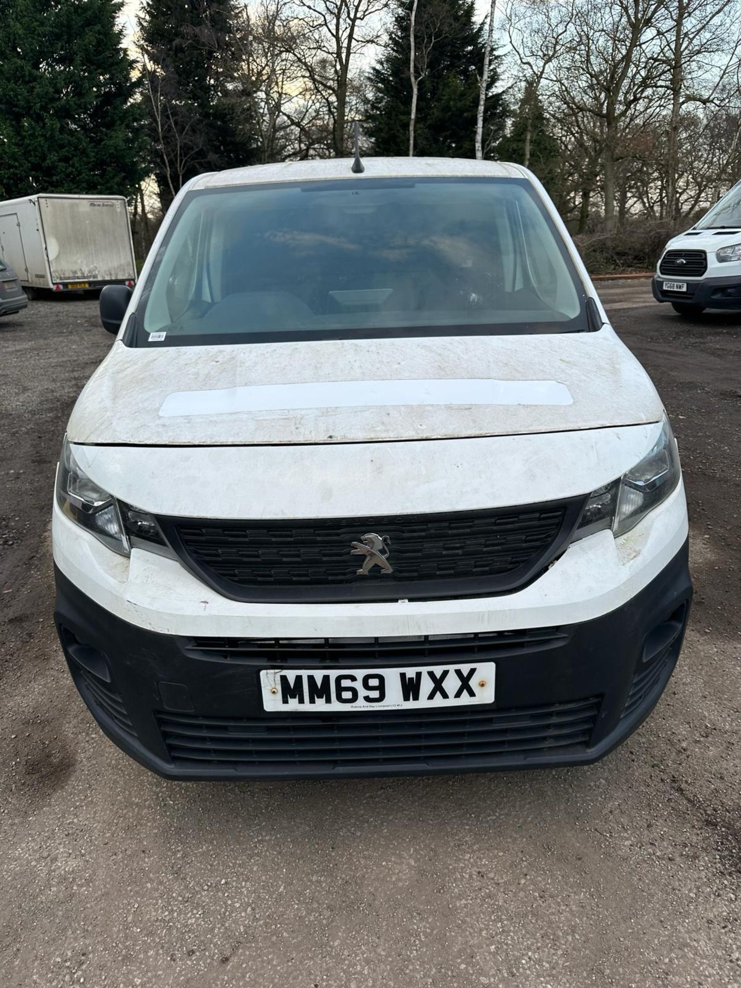 2019 69 PEUGEOT PARTNER PANEL VAN - 130K MILES - 3 SEATS - AIR CON - 1 KEY - Image 5 of 9