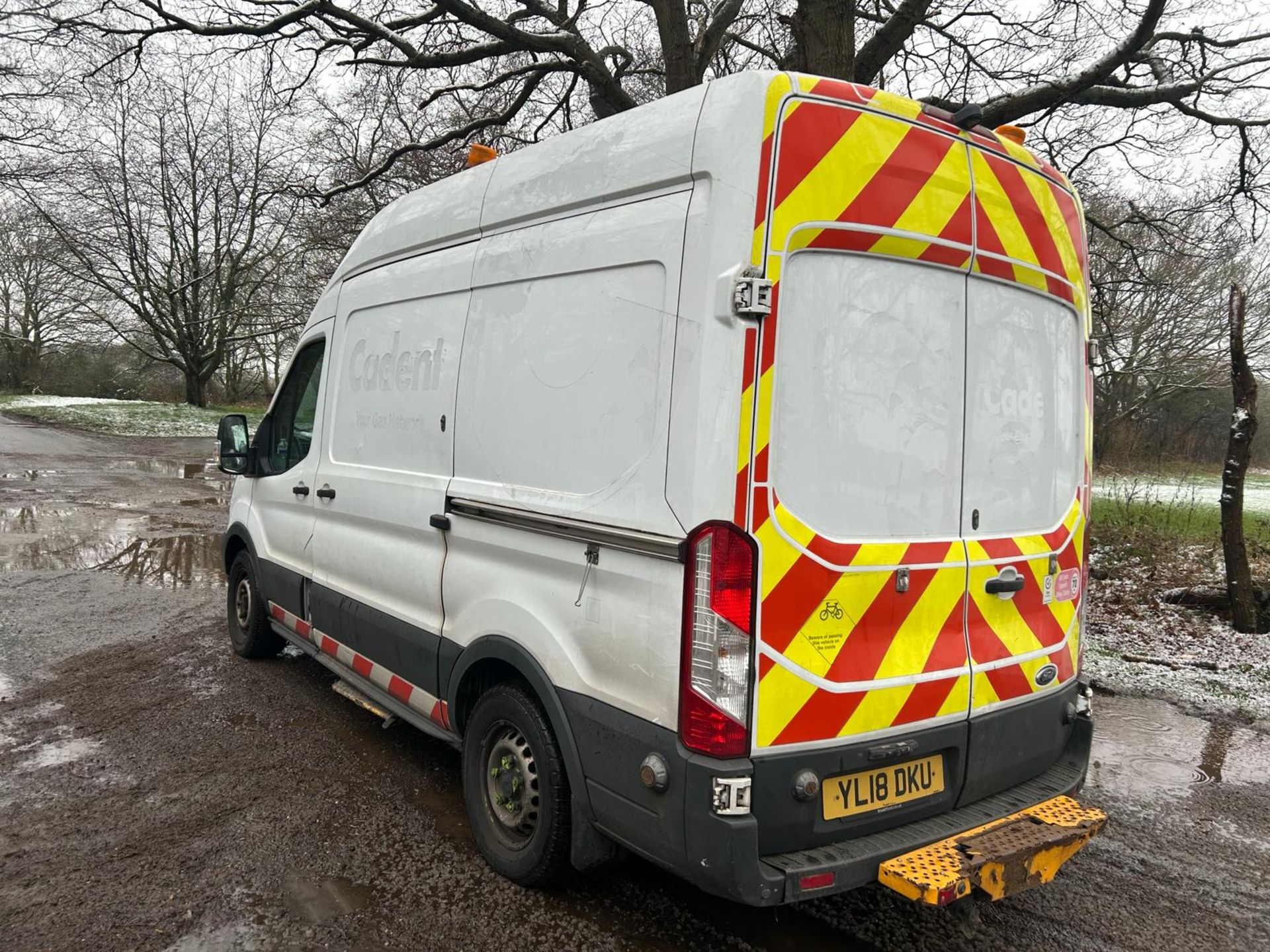 2018 18 FORD TRANSIT 350 PANEL VAN - 97K MILES - L2 H3 FWD - AIR CON - IDEAL CAMPER CONVERSION - Image 5 of 9