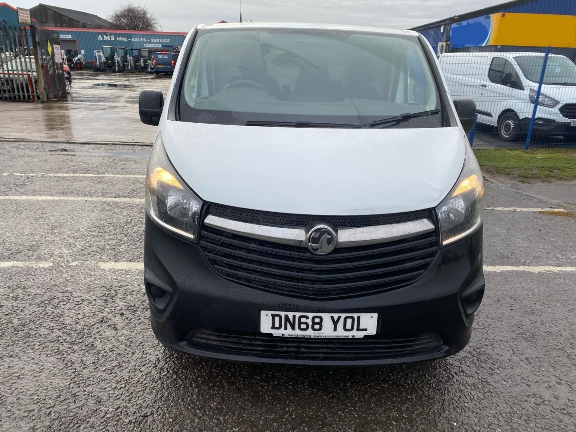 2018 68 VAUXHALL VIVARO SPORTIVE LWB PANEL VAN - 87K MILES - AIR CON - Bild 7 aus 12