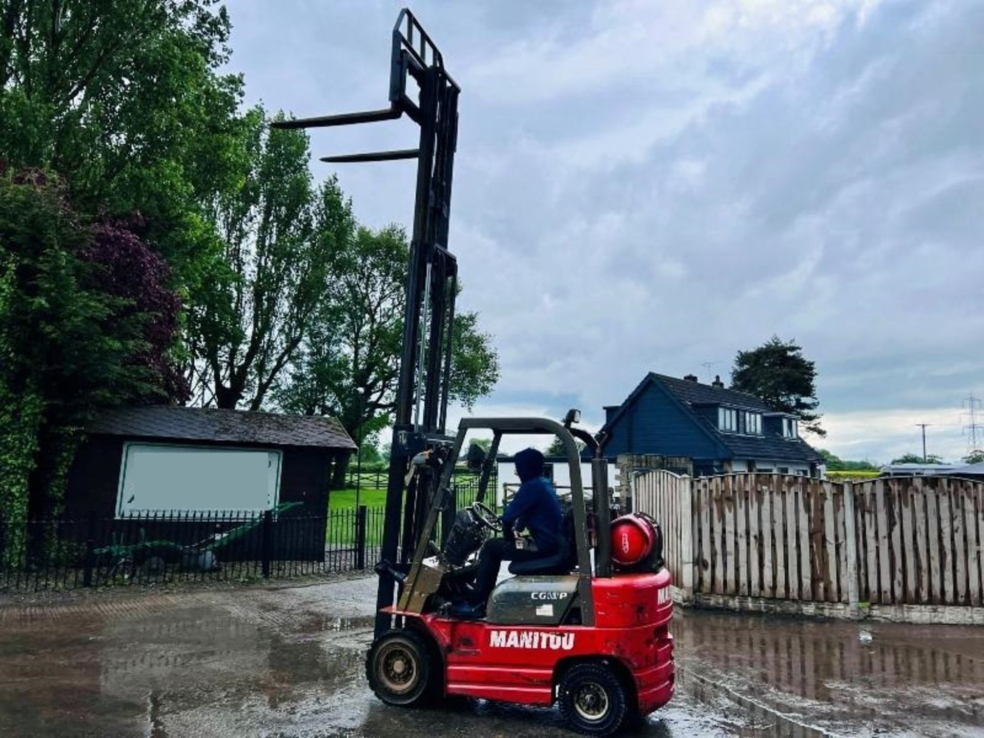 MANITOU CG18P DIESEL FORKLIFT *CONTAINER SPEC* C/W SIDE SHIFT - Image 12 of 13