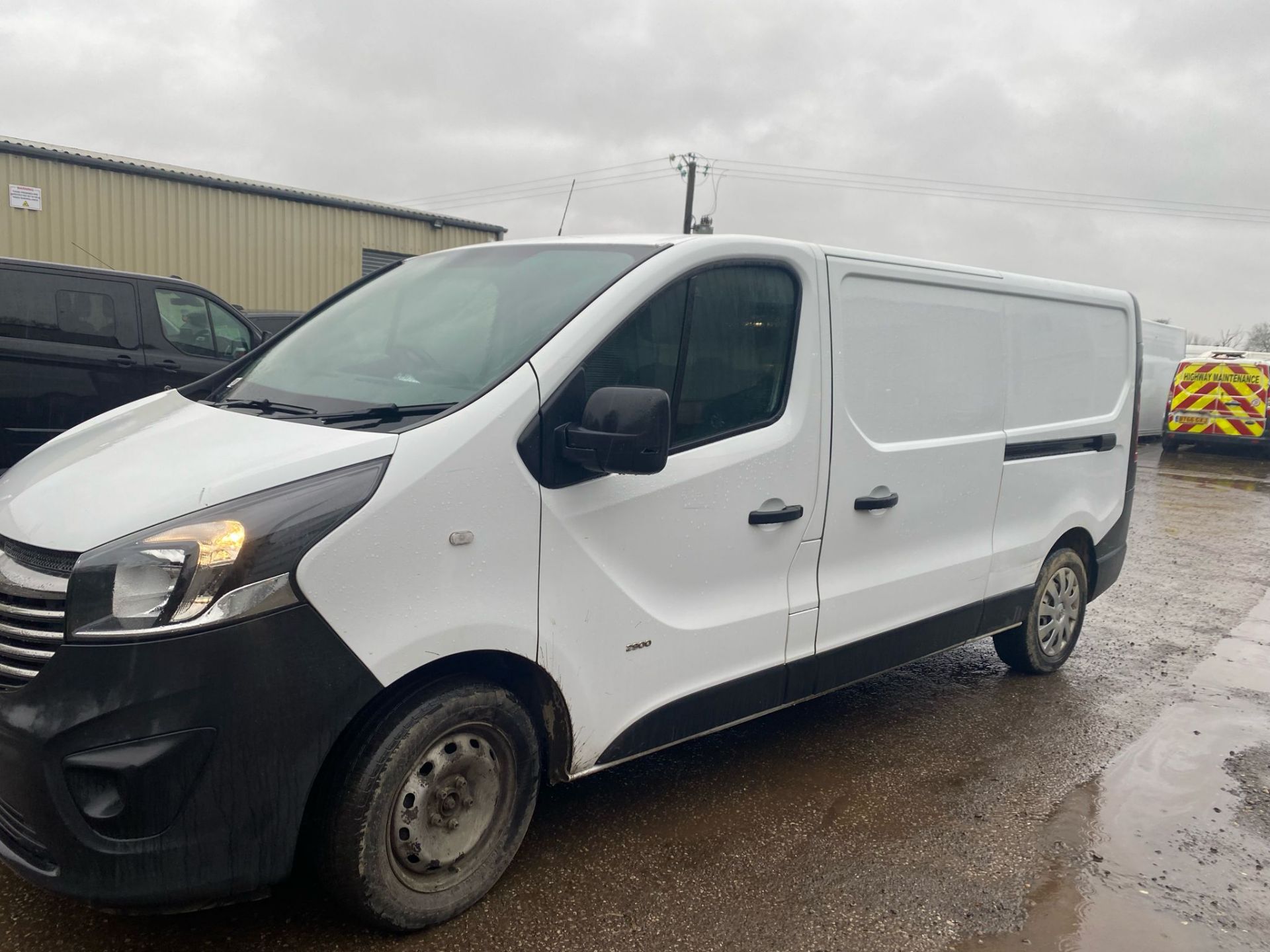 2016 66 VAUXHALL VIVARO LWB PANEL VAN - 81K MILES - EURO 6 - PLY LINED