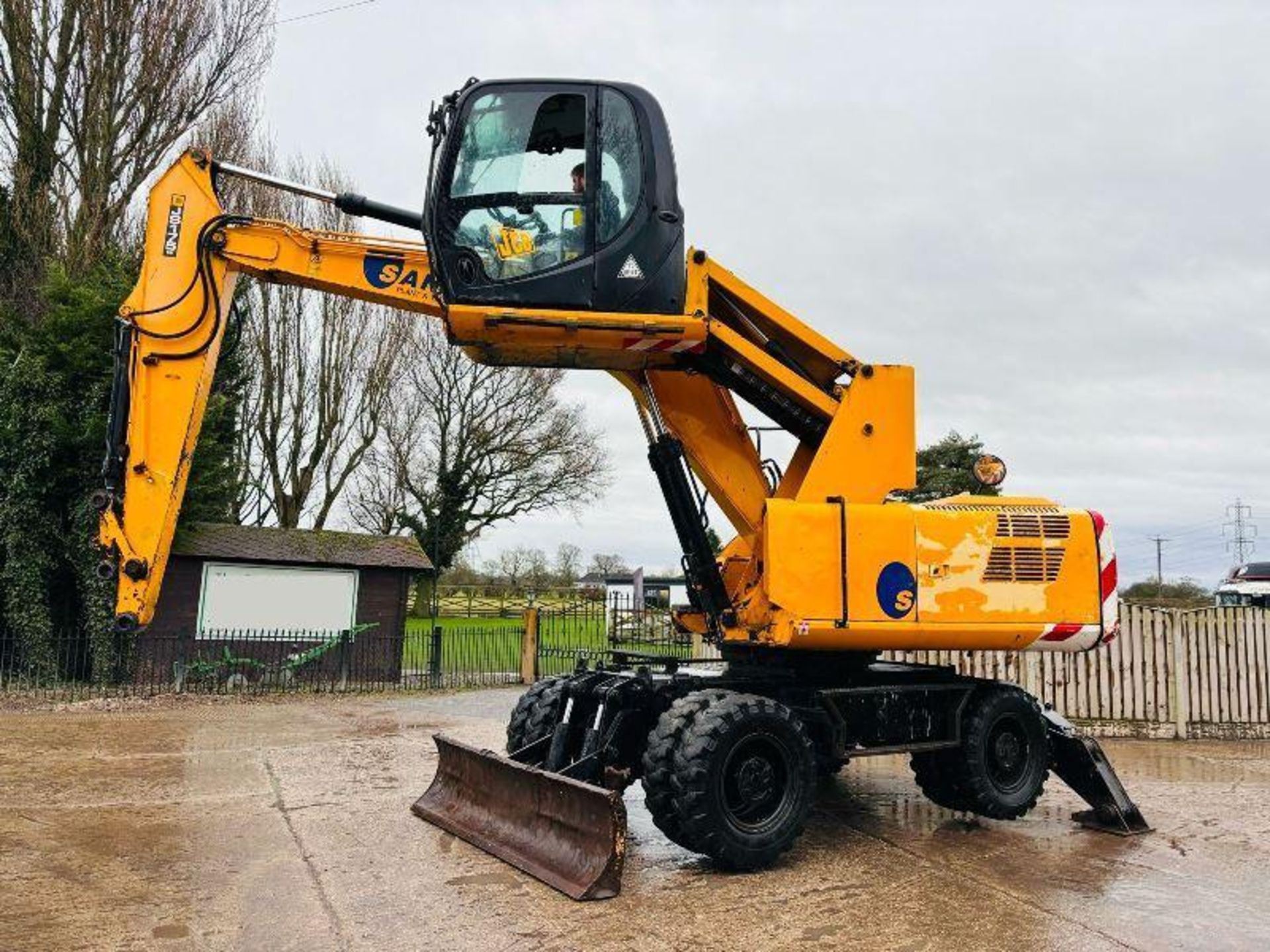 JCB JS175W WHEELED EXCAVATOR *YEAR 2012* C/W FRONT BLADE - Image 3 of 19