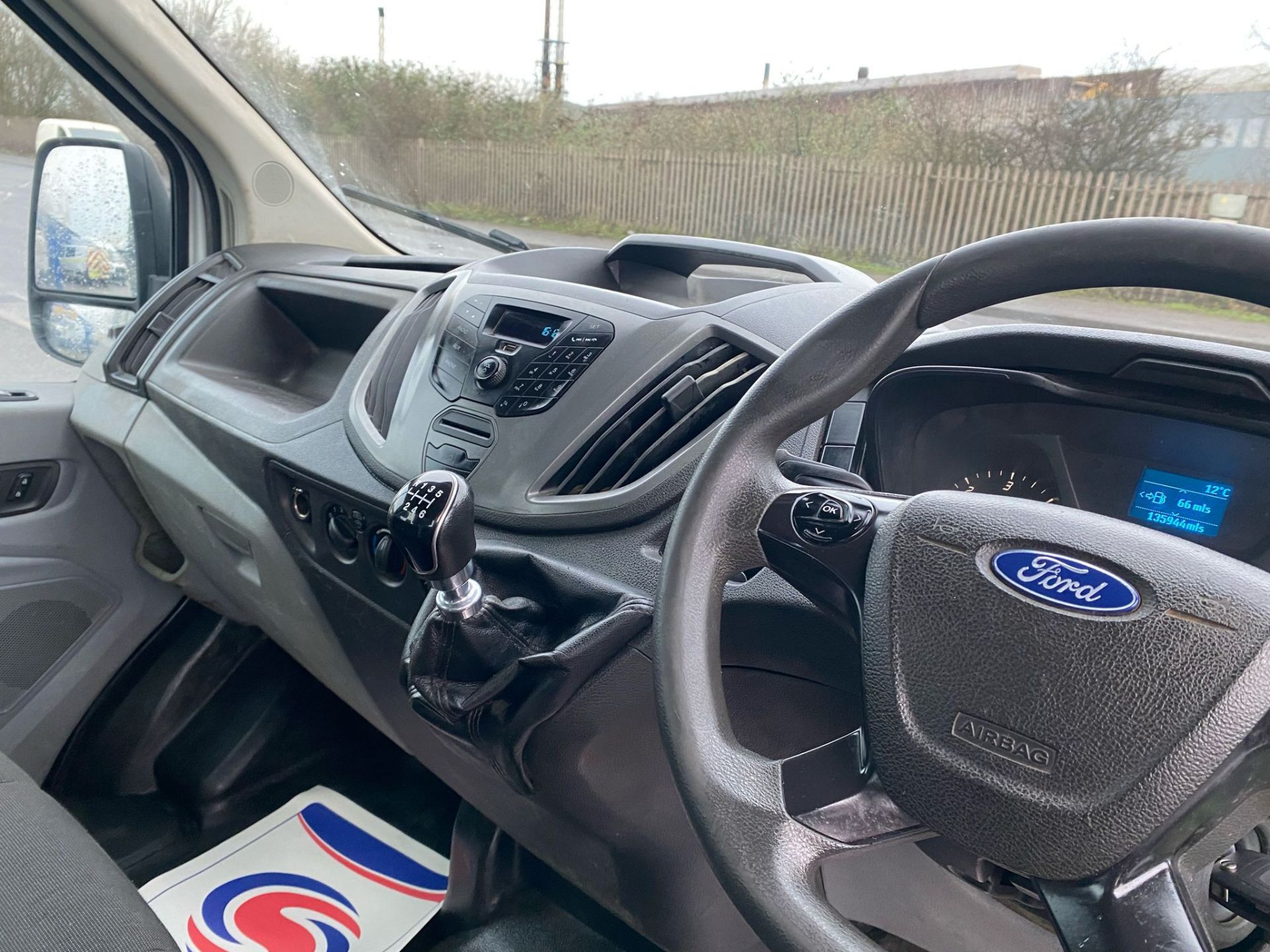 2018 18 FORD TRANSIT TIPPER - 135K MILES - EURO 6 - TWIN REAR WHEEL. - Image 8 of 10