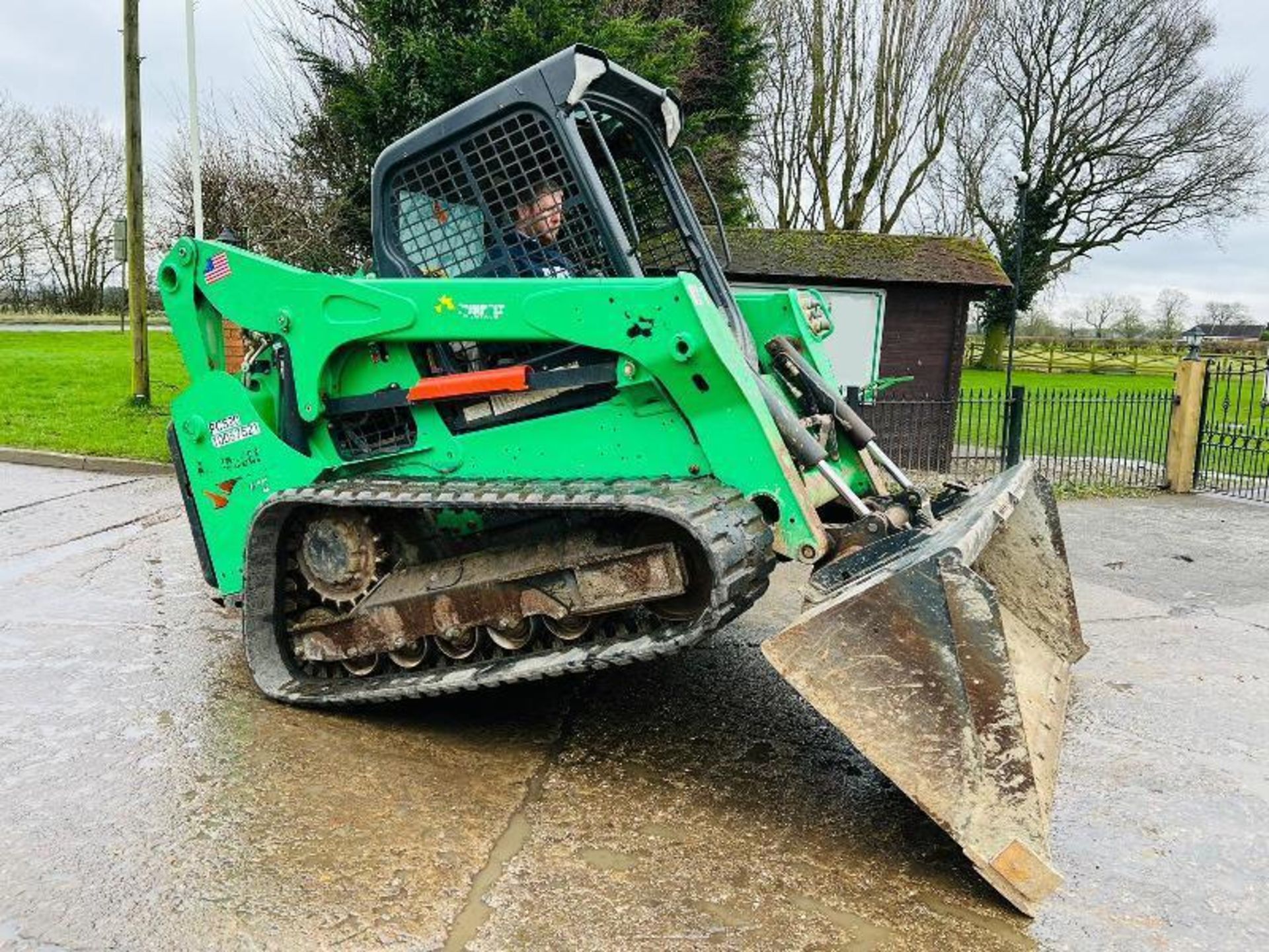 BOBCAT T740 TRACKED SKIDSTEER *YEAR 2018, 2632 HOURS* C/W BUCKET - Image 15 of 18