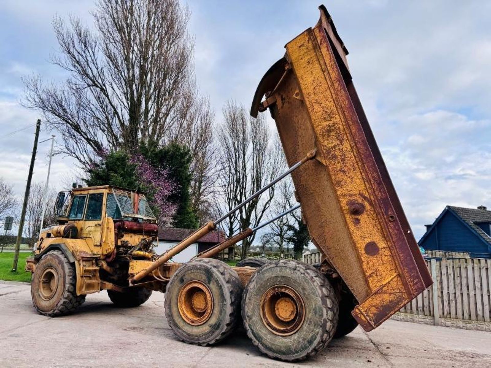 VOLVO A25C 6X6 ARTICULATED DUMP TRUCK  - Image 18 of 18