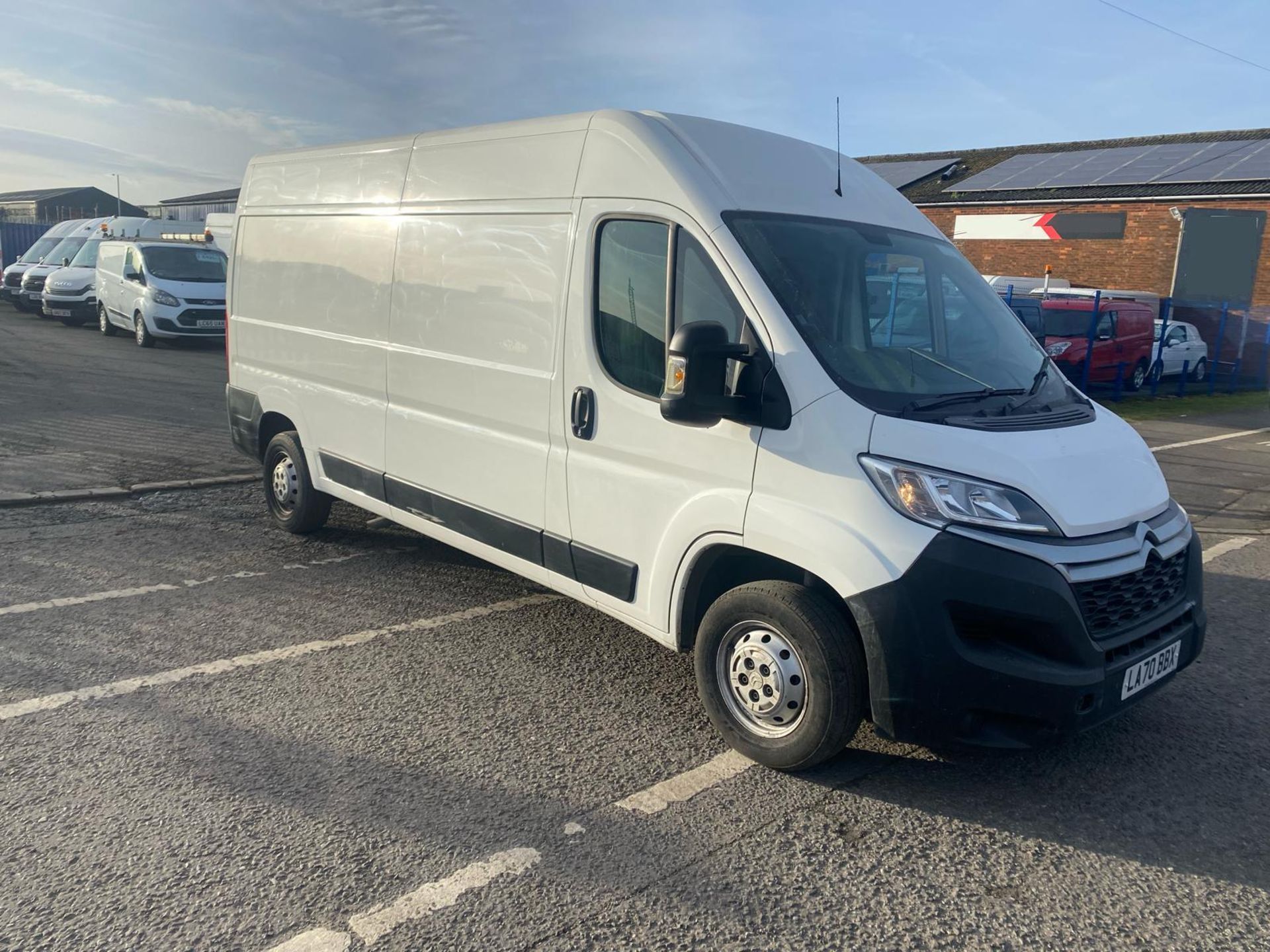 2020 70 CITROEN RELAY L3 H2 PANEL VAN - 56K MILES - PLY LINED - AIR CON - Image 2 of 8