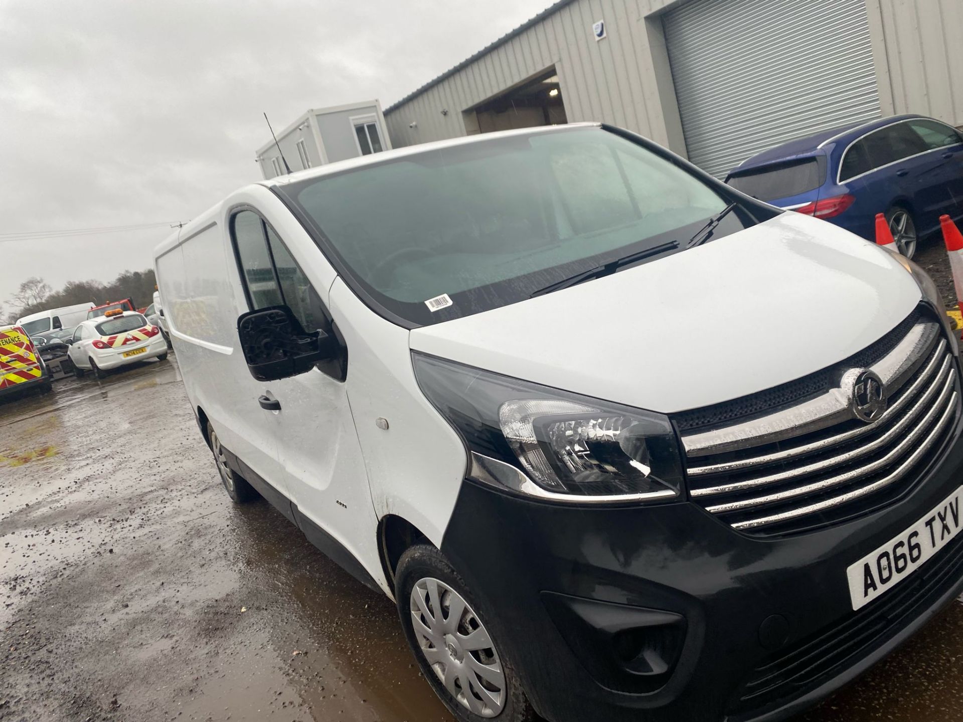 2016 66 VAUXHALL VIVARO LWB PANEL VAN - 81K MILES - EURO 6 - PLY LINED - Image 5 of 8