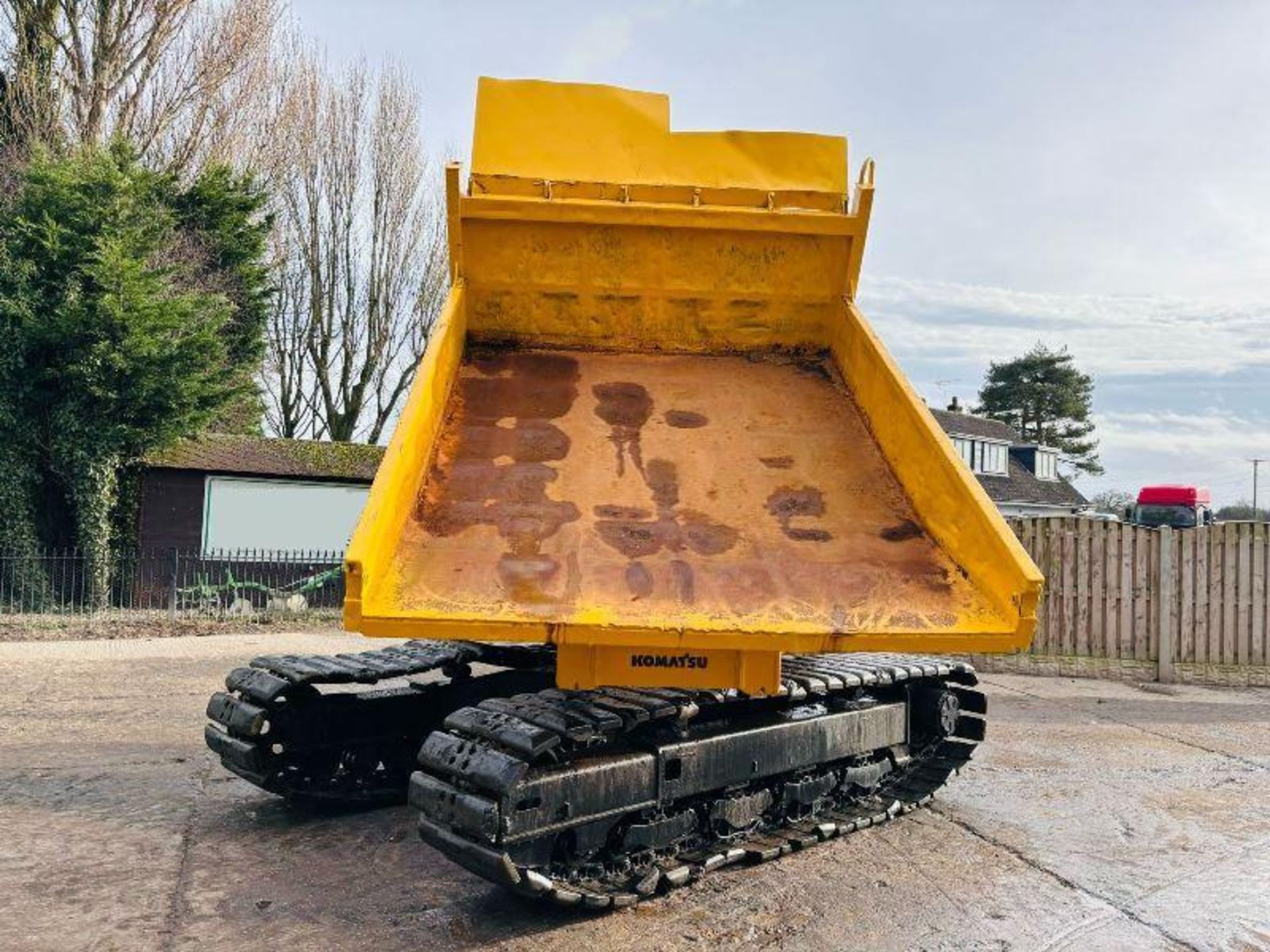 KOMATSU CD60R TRACKED DUMPER *360 DEGREE SLEW* C/W RUBBER BLOCK PAD TRACKS - Image 2 of 16