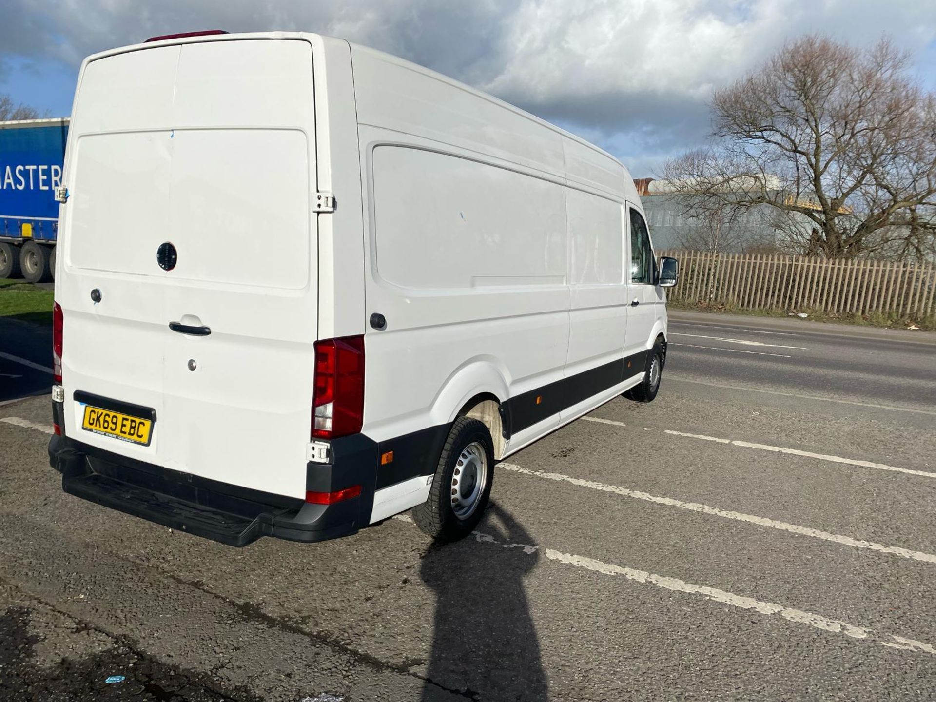 2019 69 VOLKSWAGEN CRAFTER LWB HIGH ROOF PANEL VAN - 87K MILES - PLY LINED - Image 7 of 12