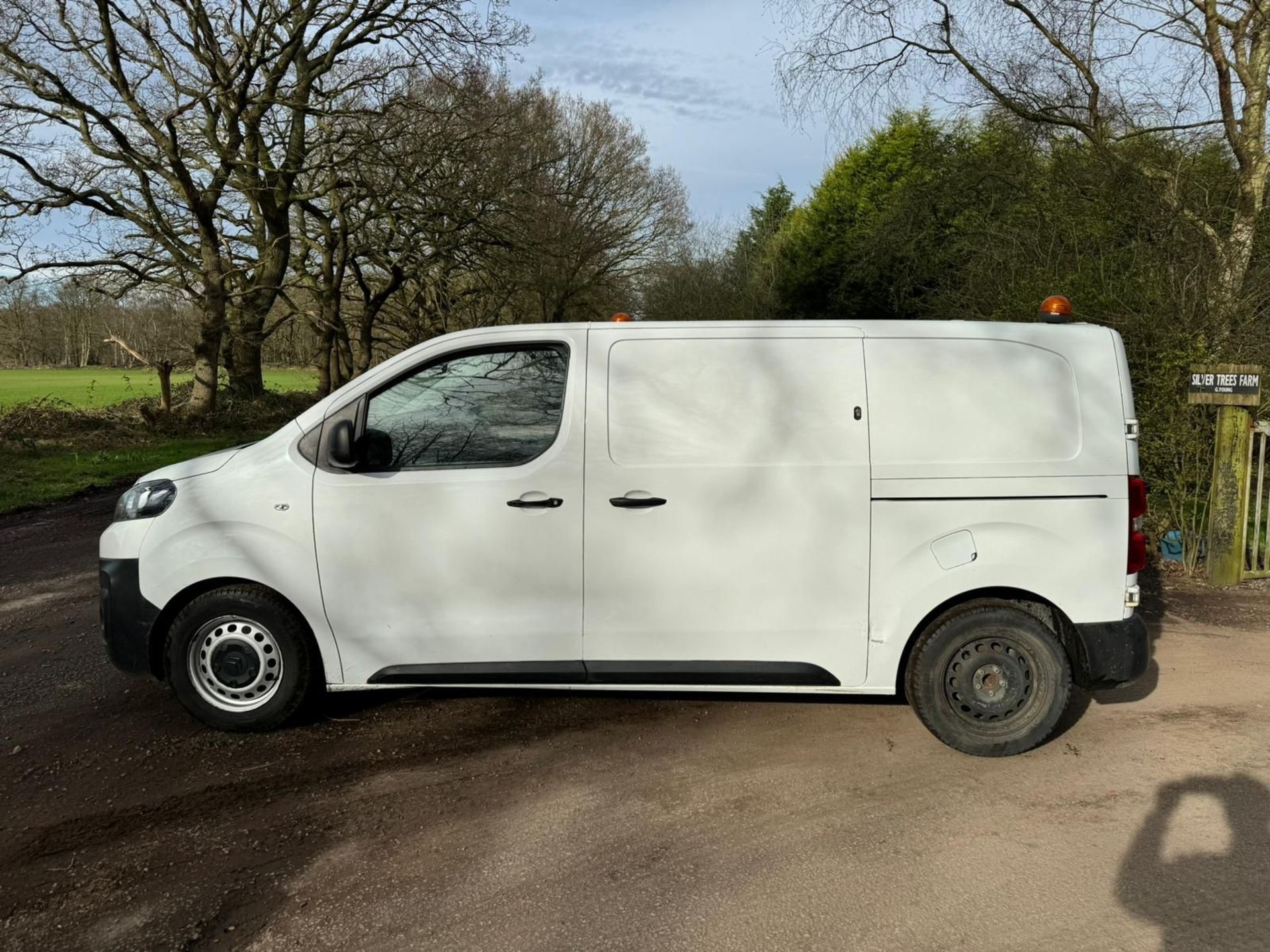 2019 19 CITROEN DISPATCH ENTERPRISE PANEL VAN - 114K MILES - AIR CON - EURO 6 - PLY LINED - Image 7 of 12