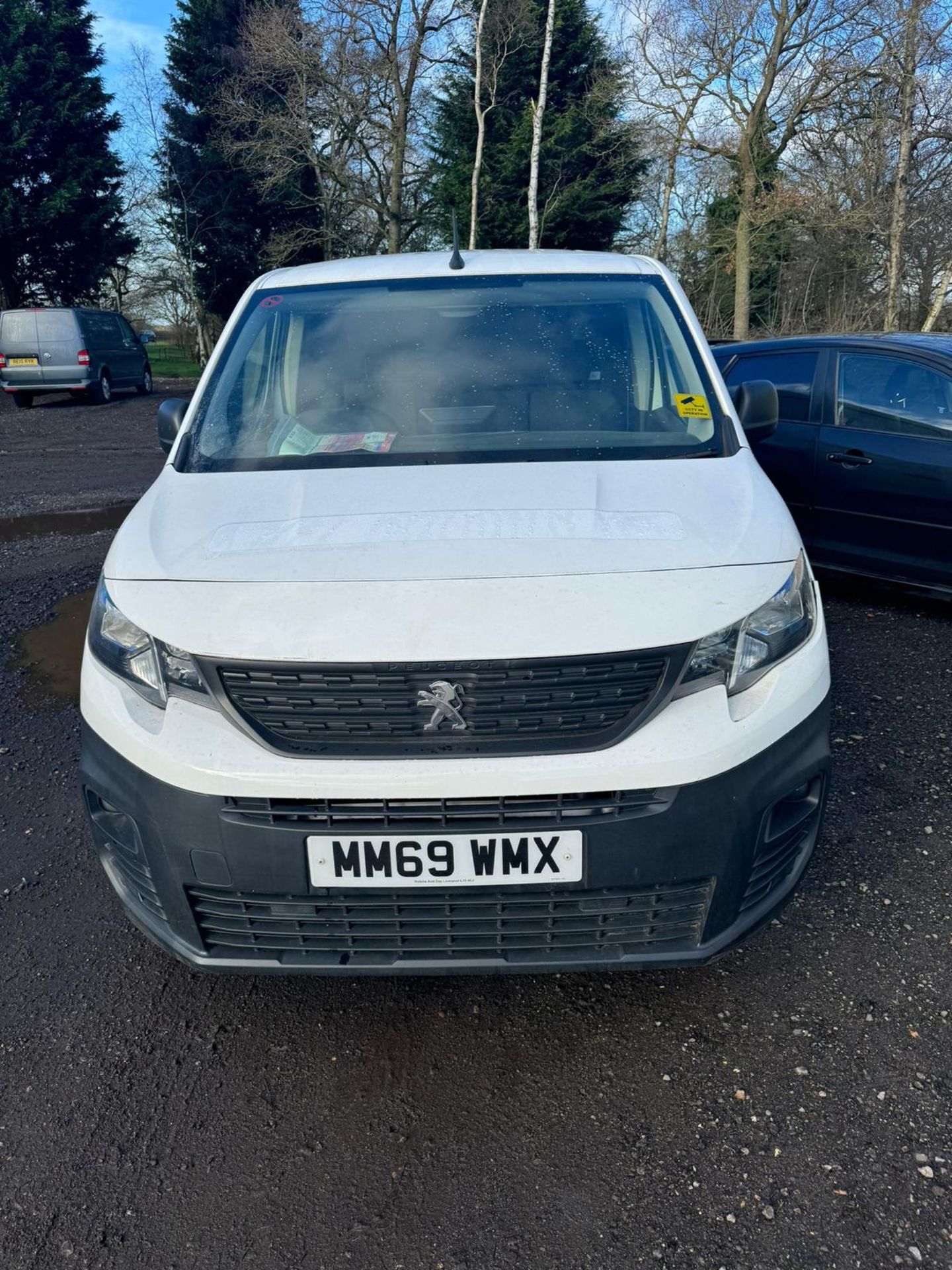 2020 69 PEUGEOT PARNTER PROFESSIONAL PANEL VAN - 51K MILES - 3 SEATS - AIR CON  - Image 3 of 5