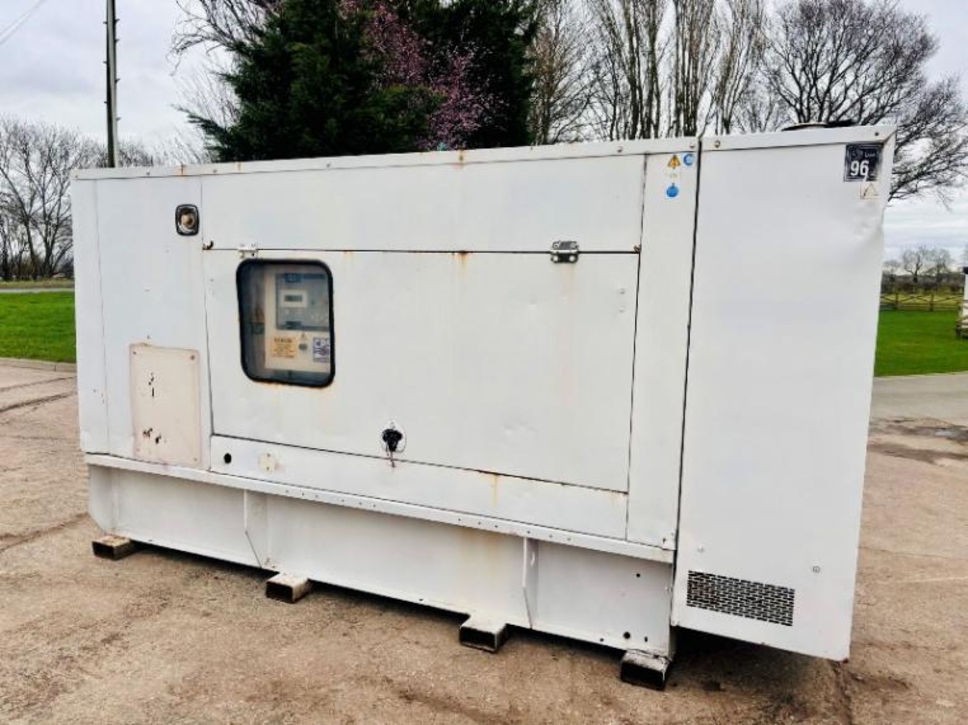 FG WILSON P150P1 150KVA GENERATOR C/W PERKINS ENGINE 