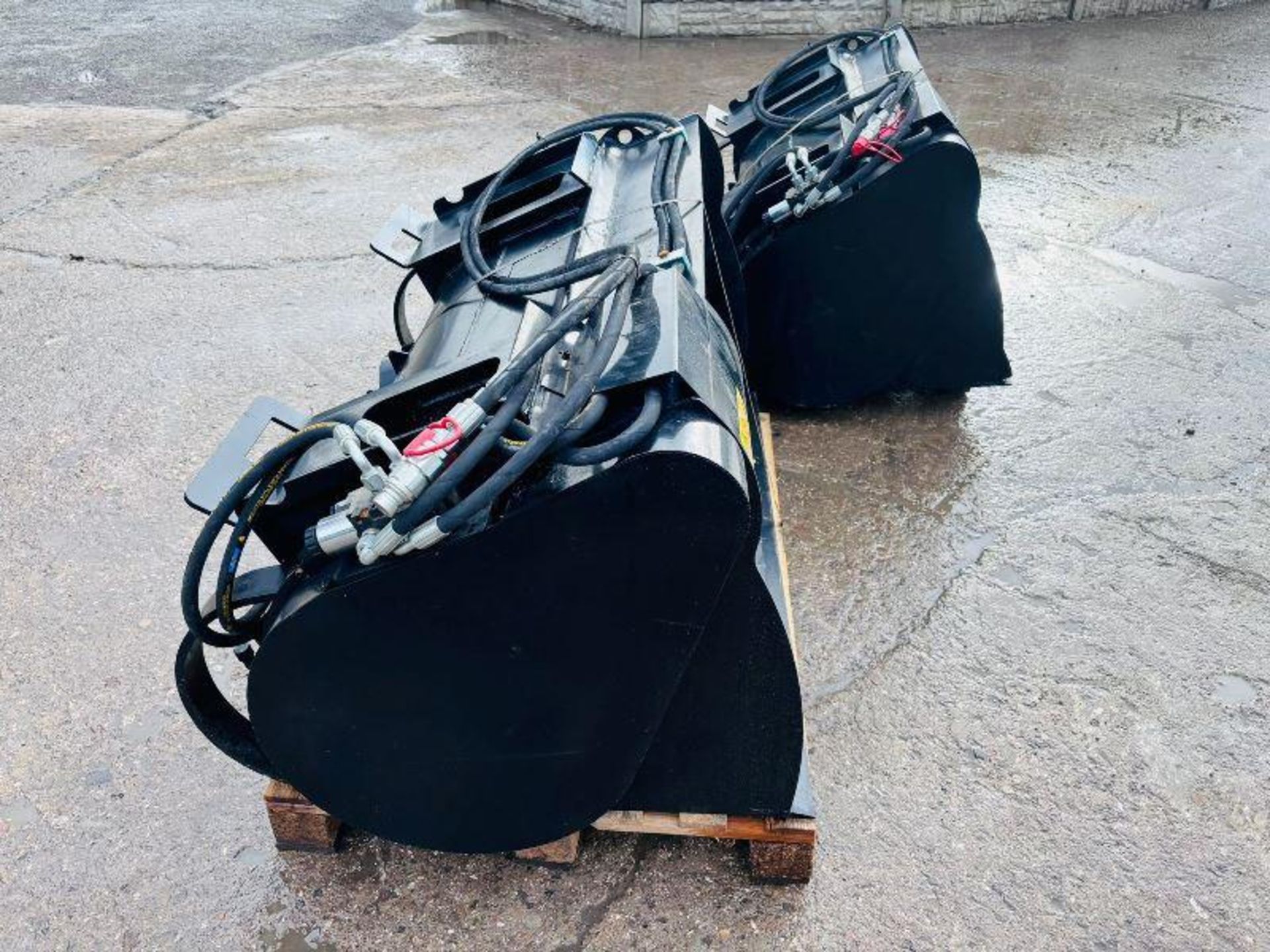 NEW UNUSED ROLFI TL250 HYDUALIC MIXING BUCKET TO SUIT SKID STEER - Image 8 of 14