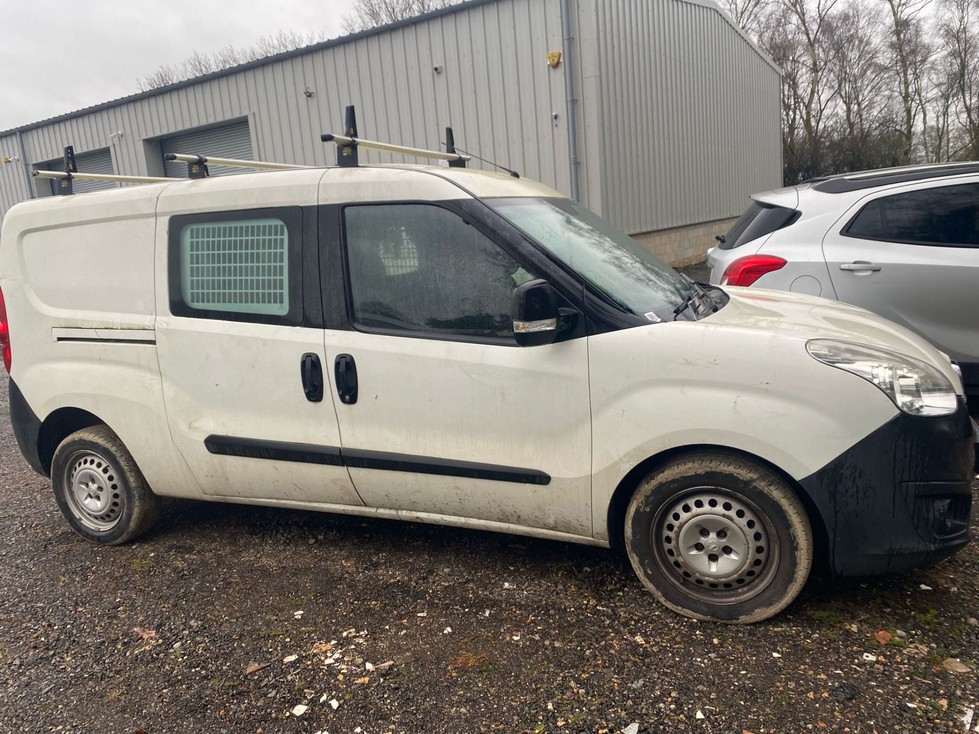 2016 66 VAUXHALL COMBO LWB PANEL VAN - 93K MILES - 1.6 6 SPEED - ROOF RACK - EURO 6  - Image 2 of 5