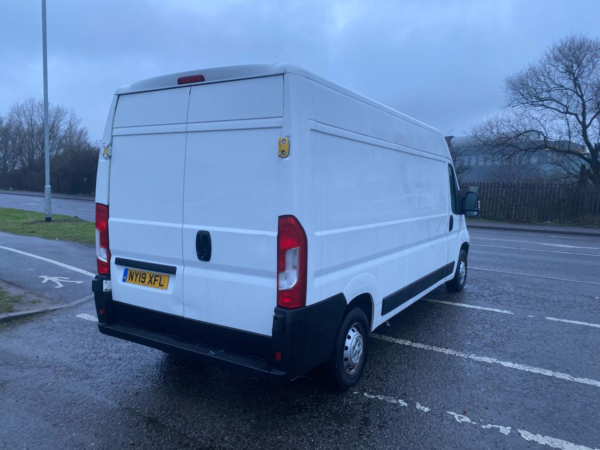 2019 19 PEUGEOT BOXER PANEL VAN - 49K MILES - EURO 6 - PLY LINED - 1 KEY - Image 5 of 11