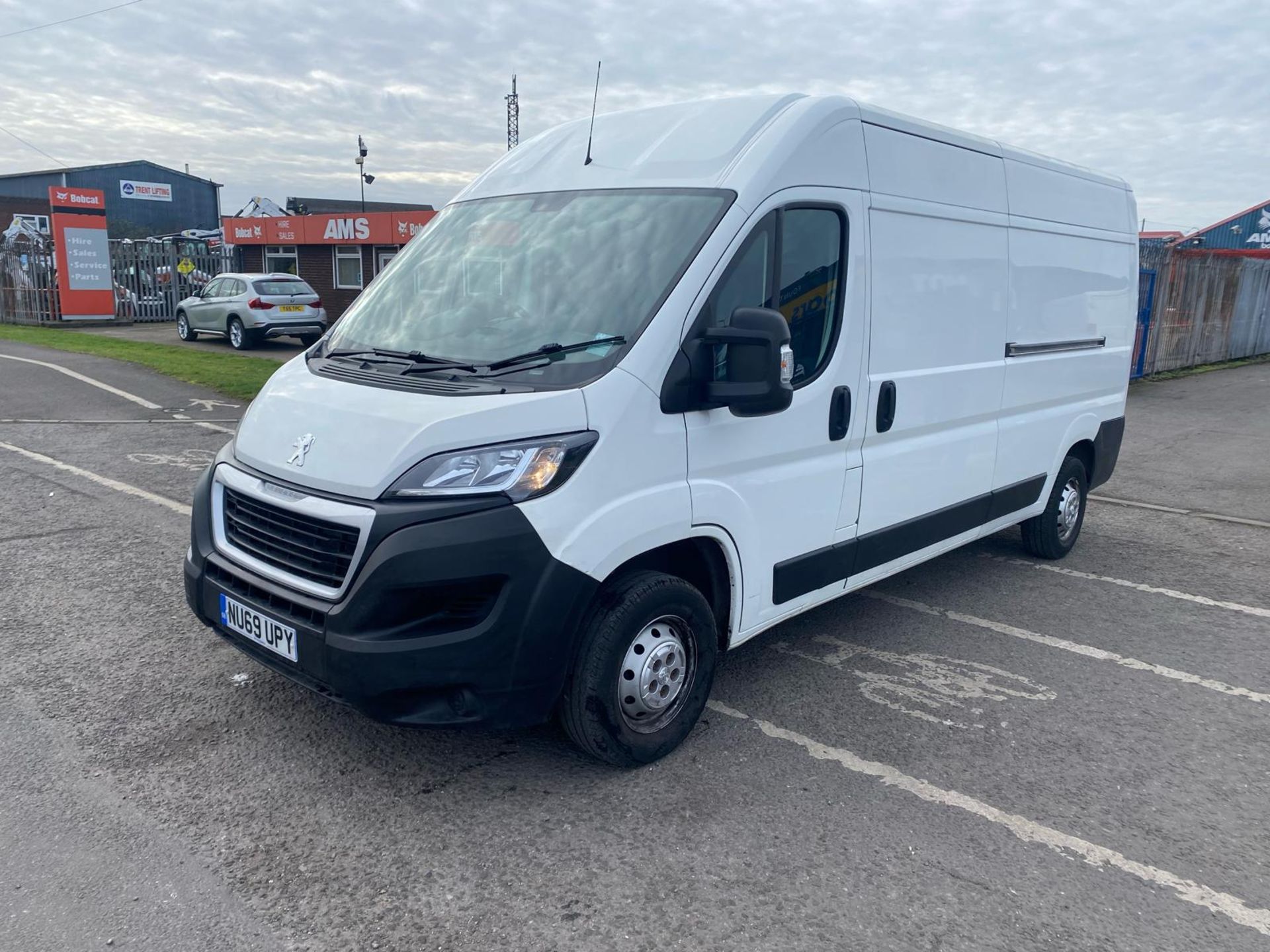 2019 69 PEUGEOT BOXER PANEL VAN - 57K MILES - EURO 6 - PLY LINED. - Image 3 of 12