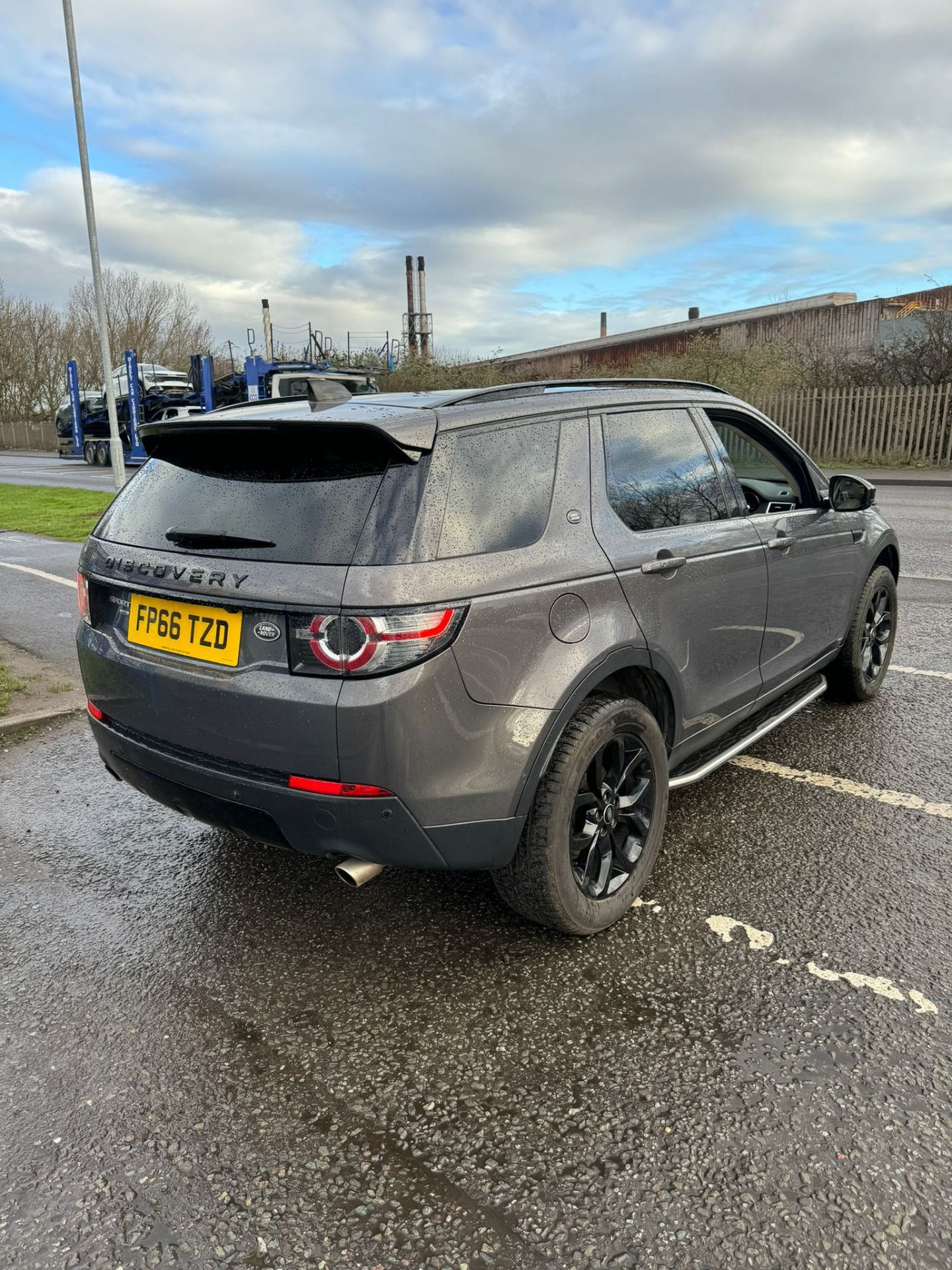 2016 66 LAND ROVER DISCOVERY SPORT HSE SUV ESTATE- 88K WITH LAND ROVER SERVICE HISTORY - PAN ROOF. - Image 4 of 12