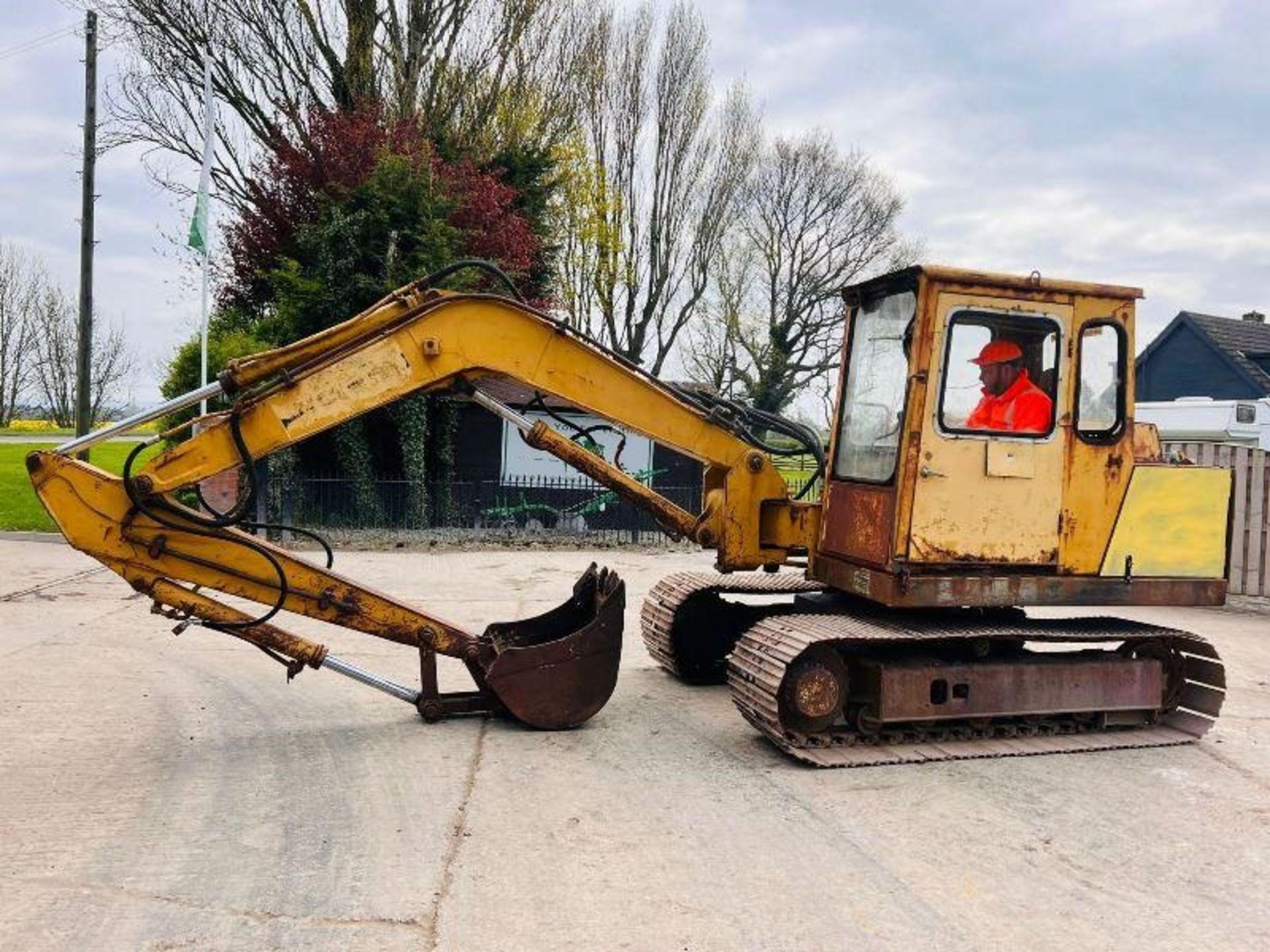 MITSUBISHI MS070U-2 TRACKED EXCAVATOR C/W BUCKET - Image 5 of 11