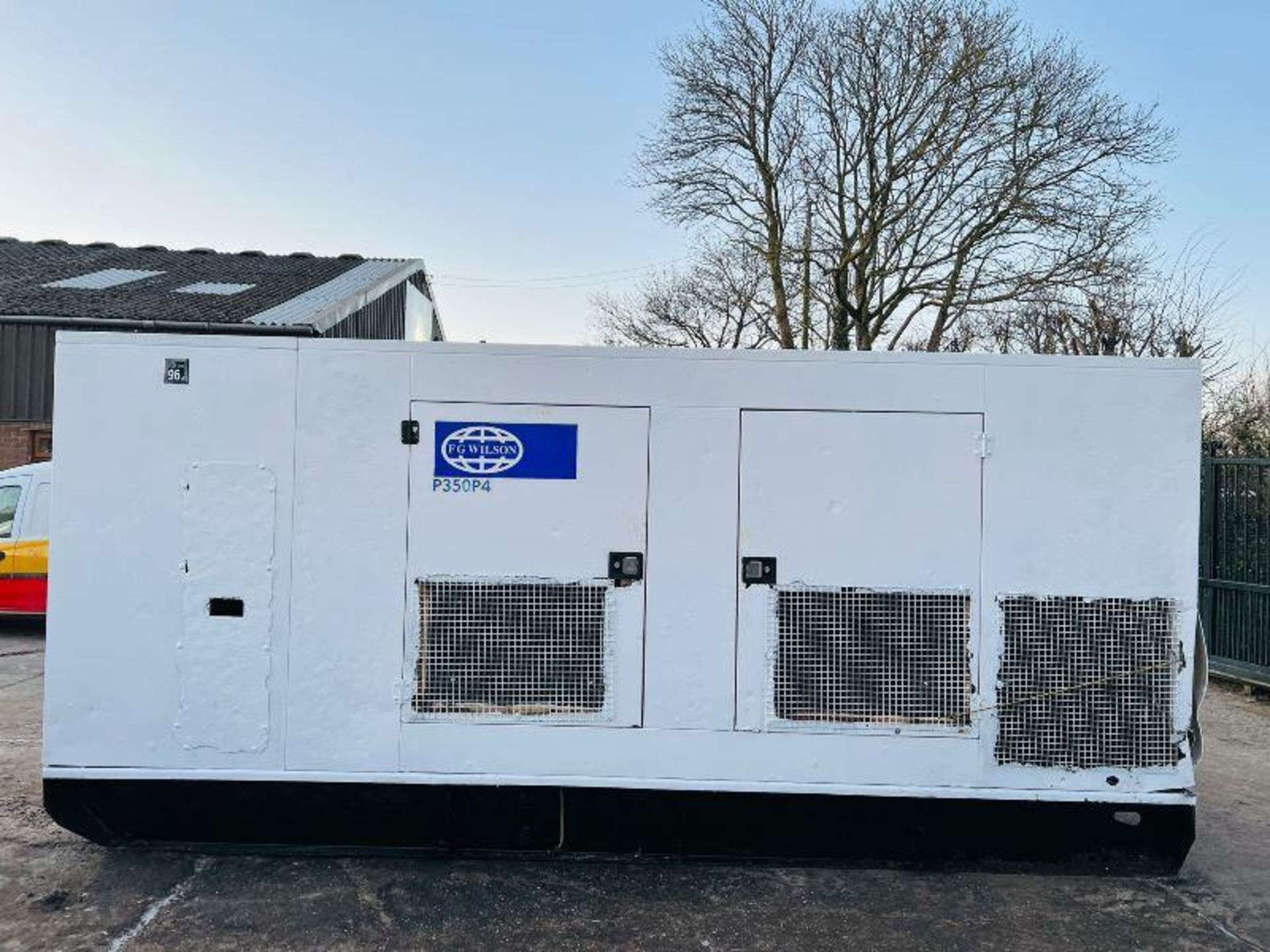 FG WILSON P350PA 350KVA GENERATOR *YEAR 2011* C/W PERKINS ENGINE - Image 13 of 14