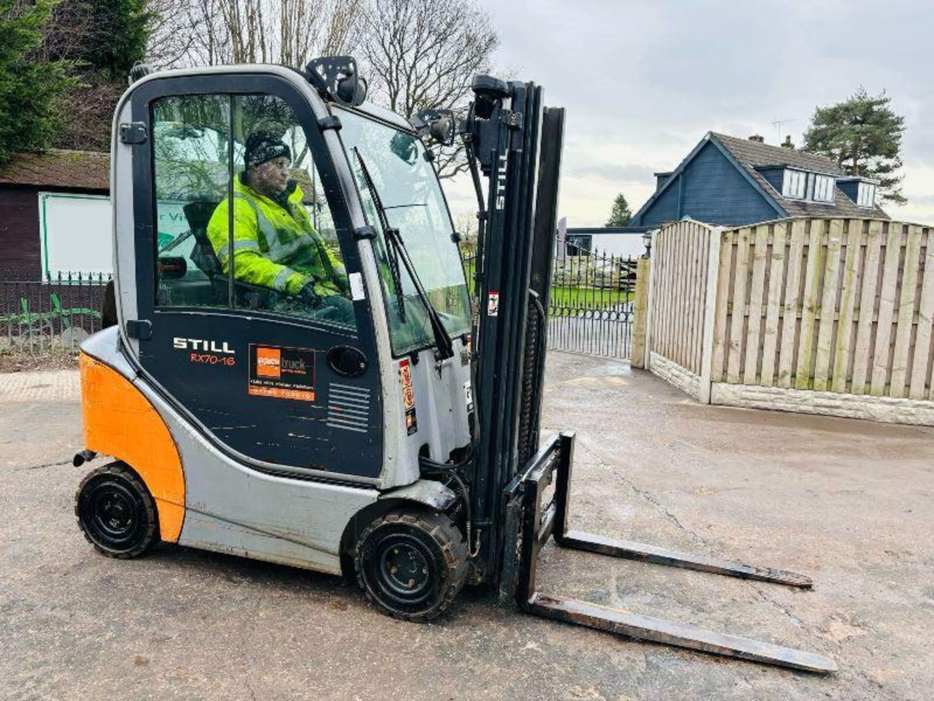 STILL RX70-16 DIESEL FORKLIFT *YEAR 2016* C/W SIDE SHIFT - Image 13 of 14