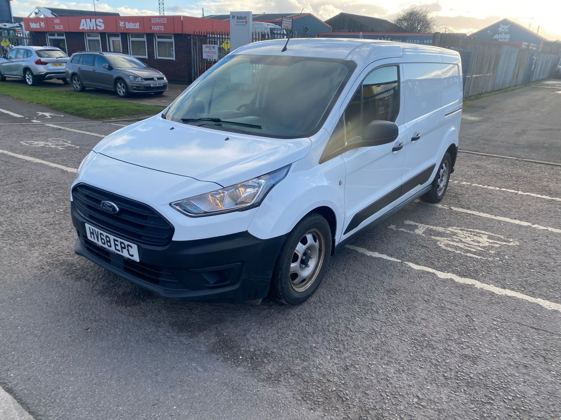 2018 68 FORD TRANSIT CONNECT L2 LWB PANEL VAN - 90K MILES - EURO 6 - 6 SPEED - PLY LINED - Image 11 of 12