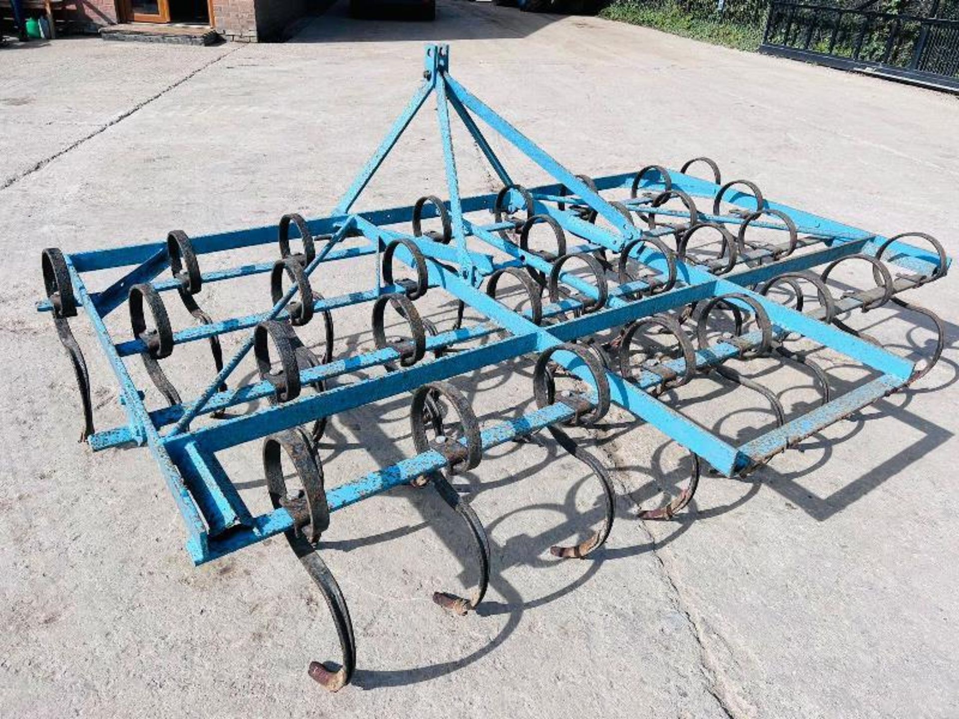 SPRING TINE CULTIVATOR - Bild 7 aus 10