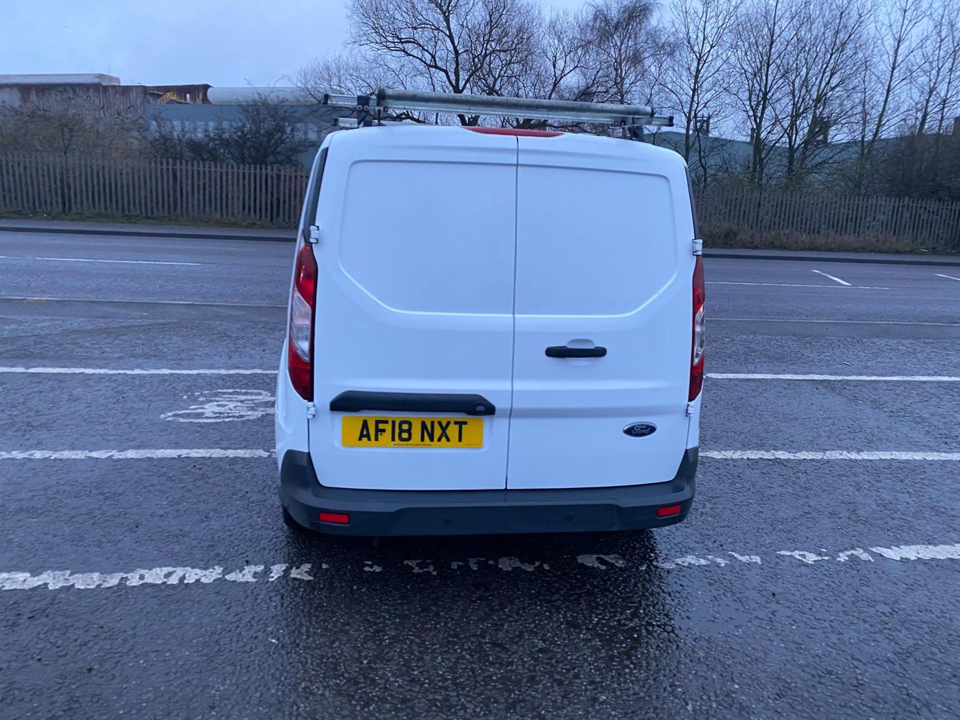 2018 18 FORD TRANSIT CONNECT TREND PAENL VAN - 128K MILES - EURO 6 - 3 SEATS - LWB - ROOF RACK. - Image 5 of 13