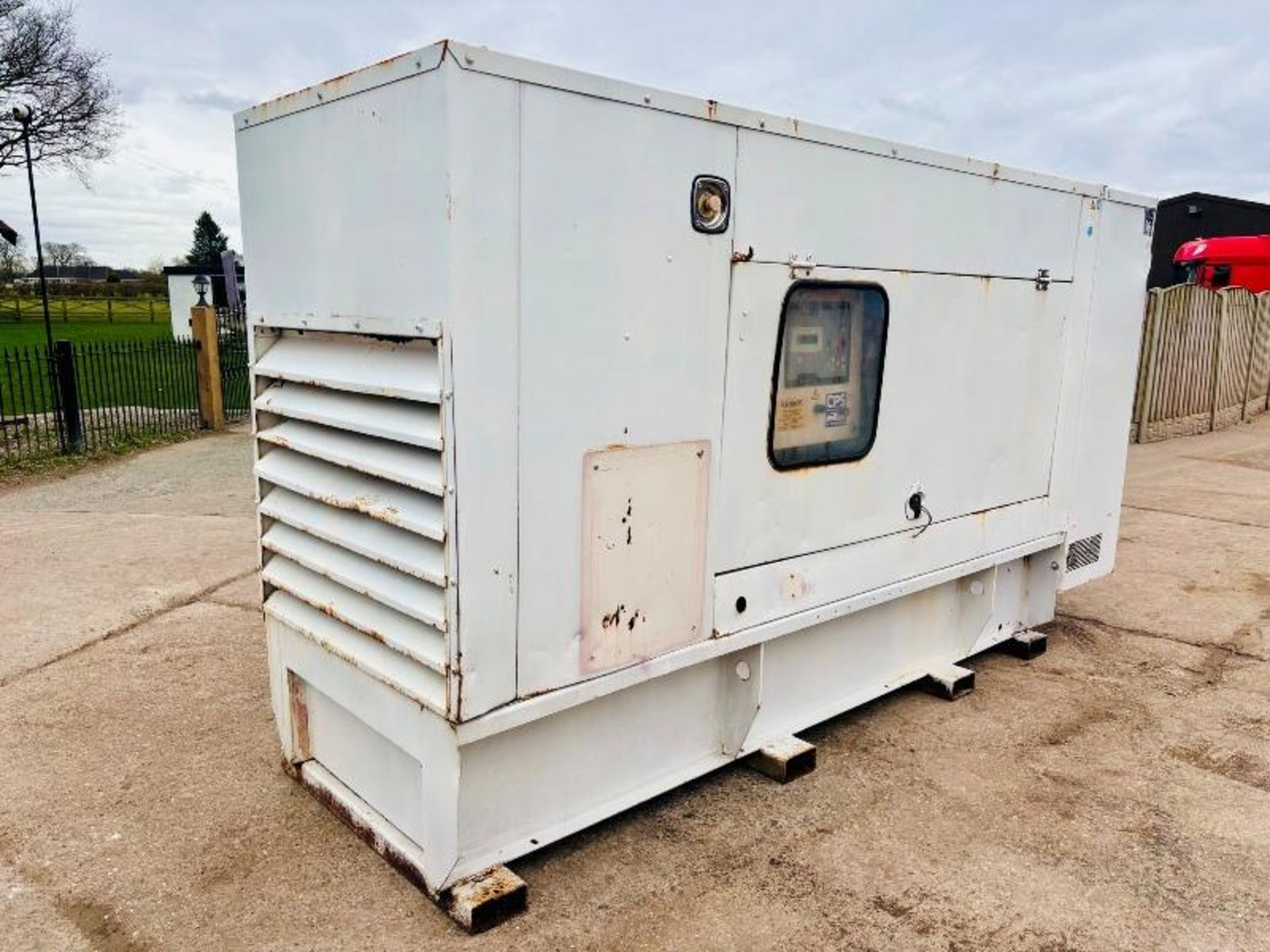 FG WILSON P150P1 150KVA GENERATOR C/W PERKINS ENGINE - Image 13 of 15