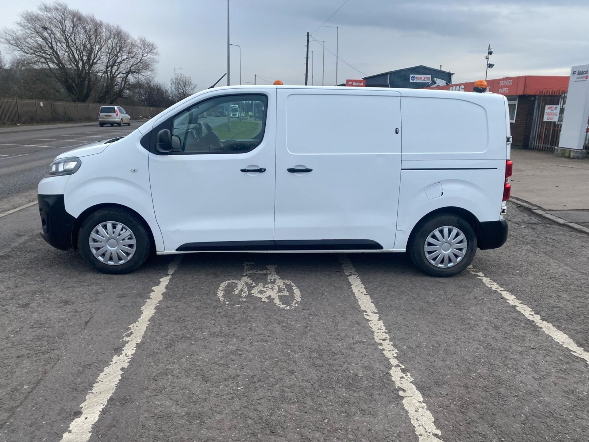 2019 19 CITROEN DISPATCH ENTERPRISE PANEL VAN - 114K MILES - AIR CON - EURO 6 - PLY LINED - Bild 6 aus 11