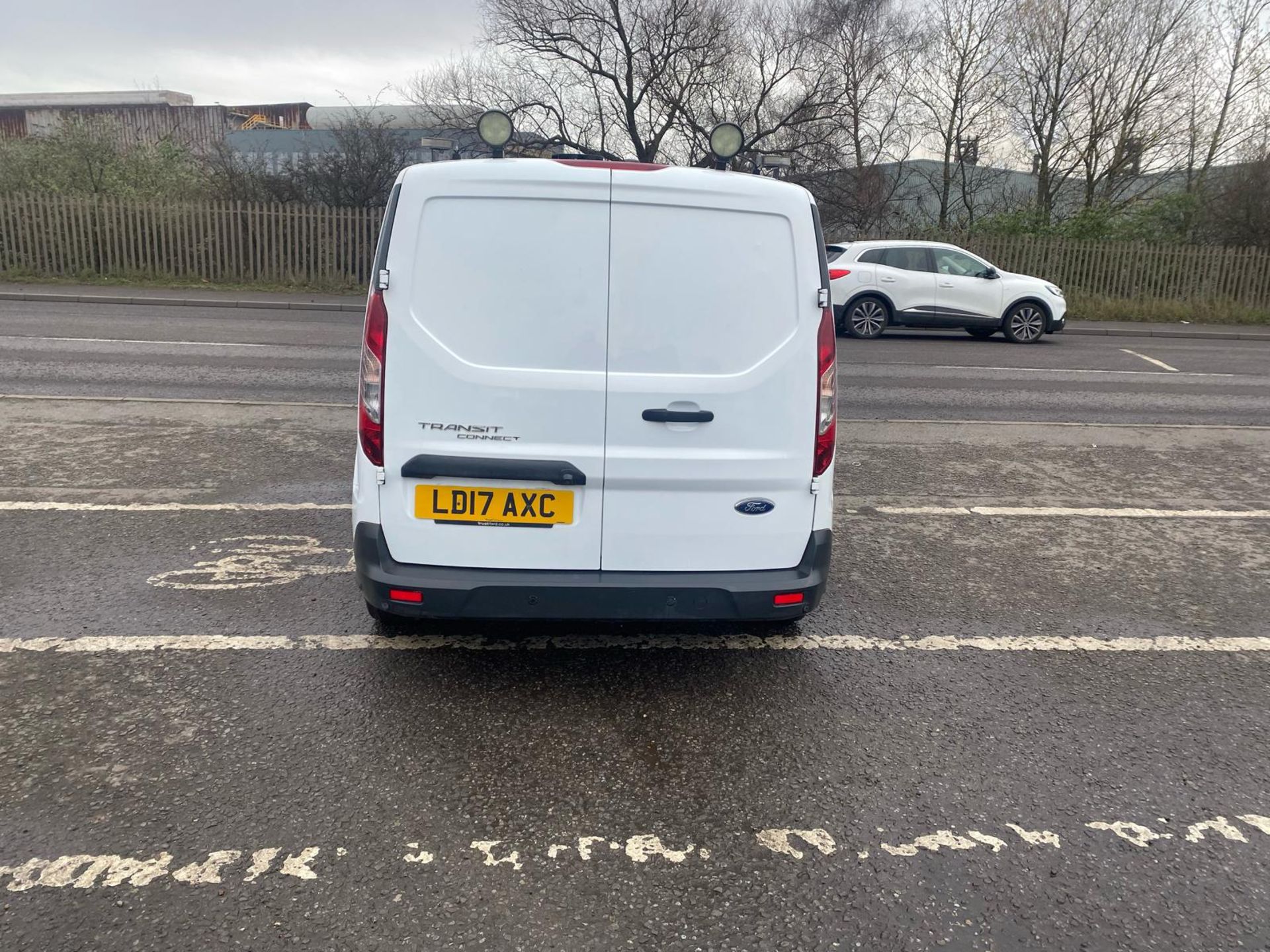 2017 17 FORD TRANSIT CONNECT TREND PANEL VAN - 3 SEATS - AIR CON - EURO 6 - REVERSE CAMERA - Image 12 of 13