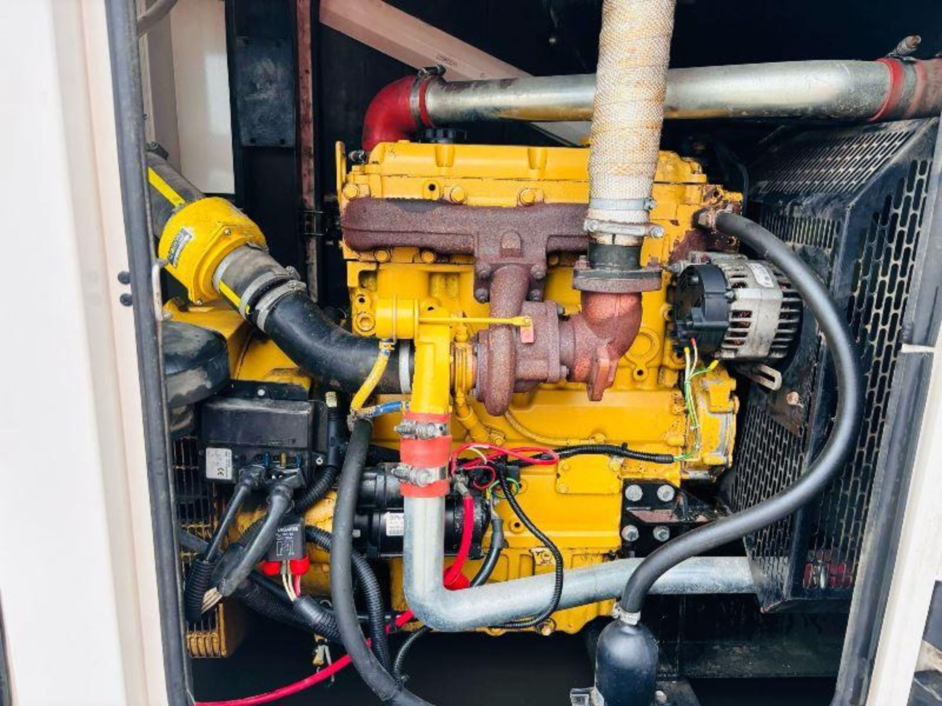 CAT OLYMPIAN XQE100-2 100KVA GENERATOR  - Image 3 of 15