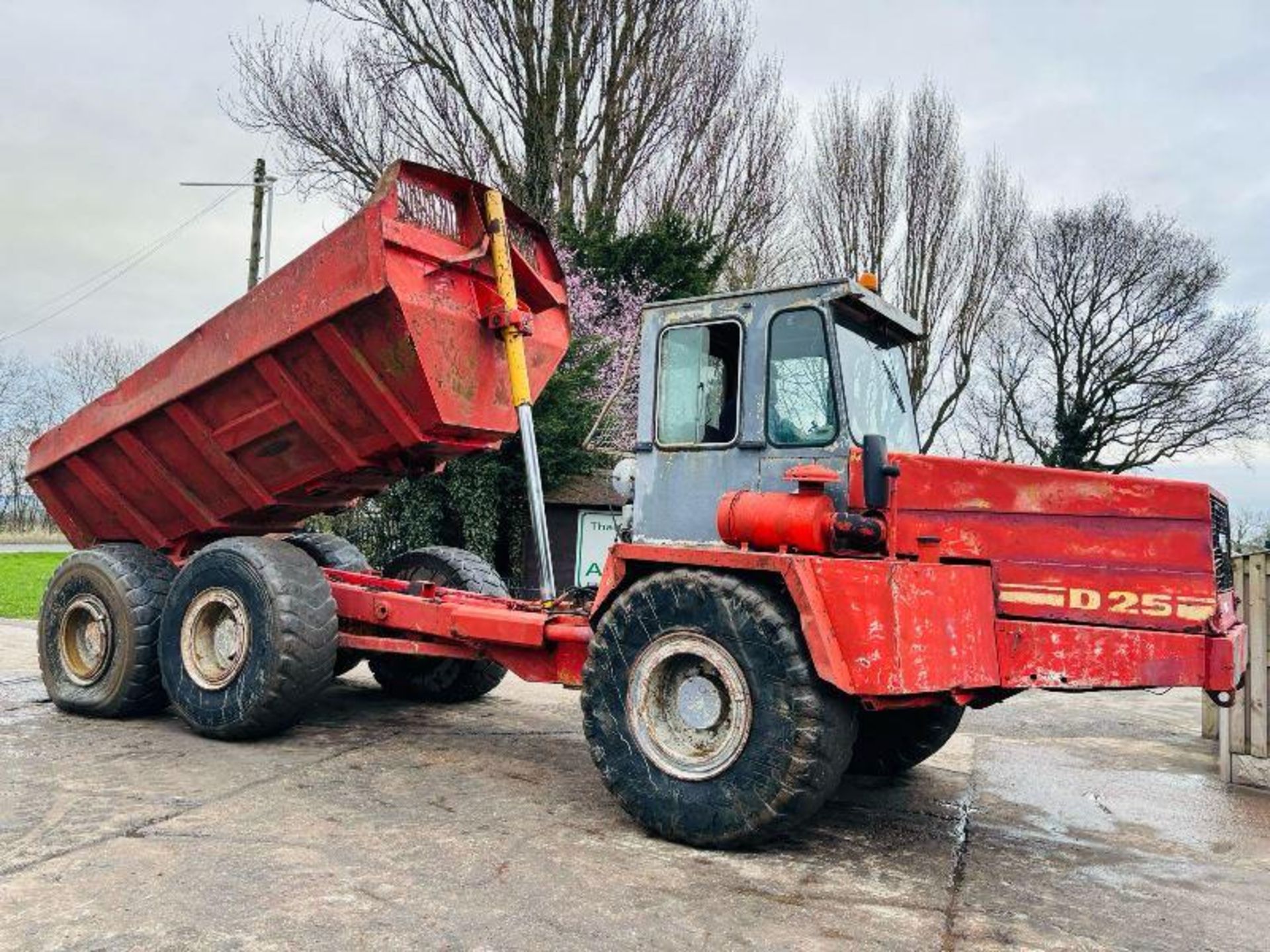 O&K D25 6X6 ARTICULATED DUMP TRUCK - Image 4 of 14